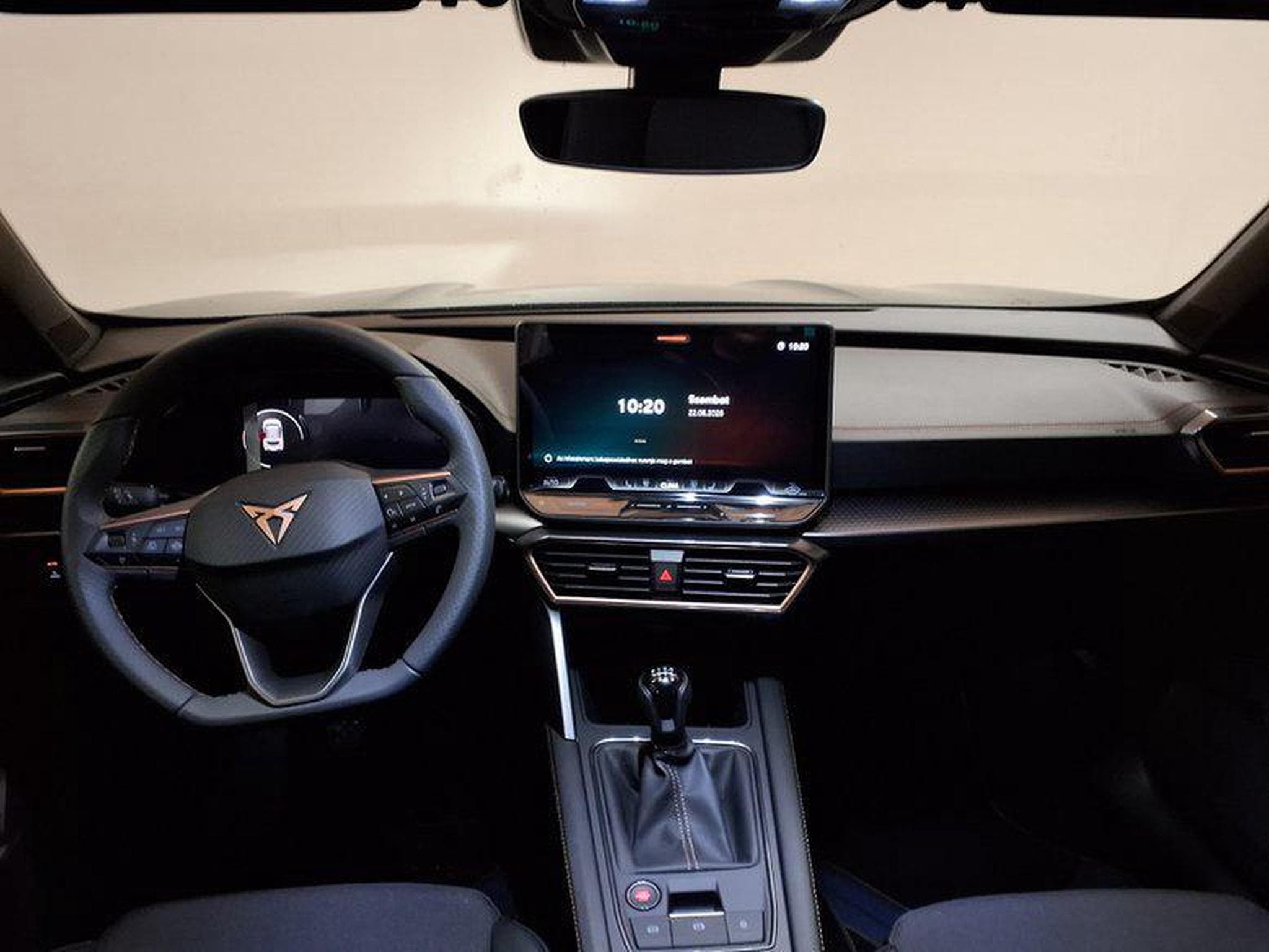 Cupra Formentor 1.5 TSI  6-Gang-Schaltgetriebe (2026) - Photo 11
