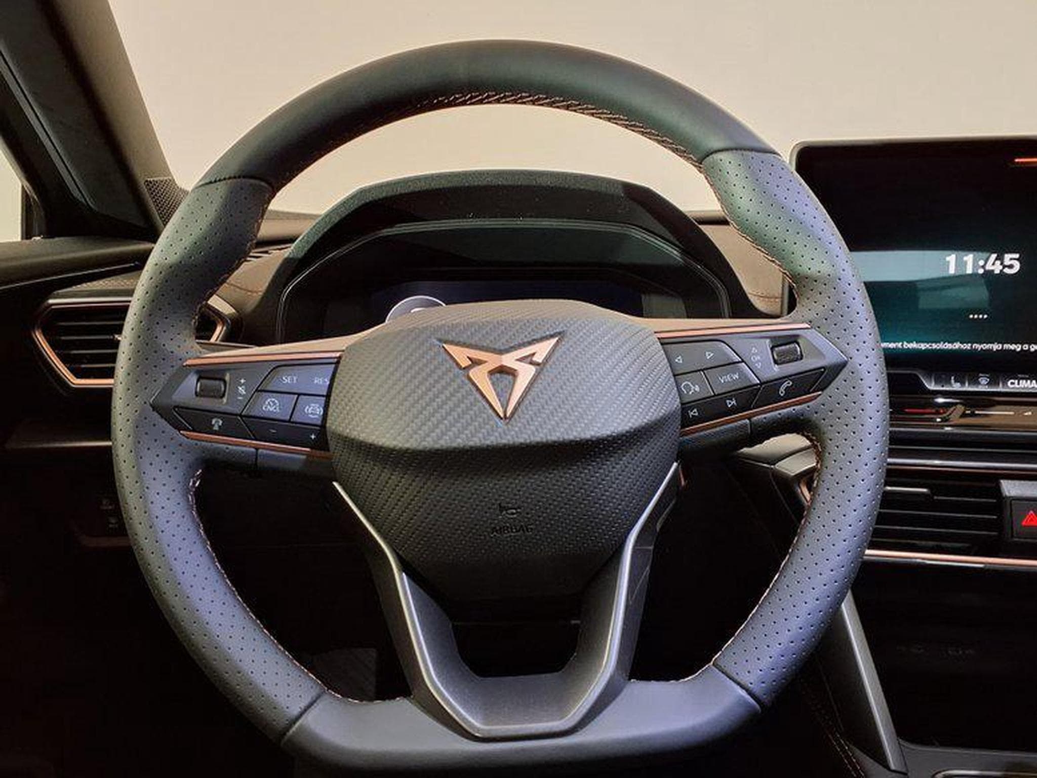 Cupra Formentor 1.5 TSI  6-Gang-Schaltgetriebe (2026) - Foto 14