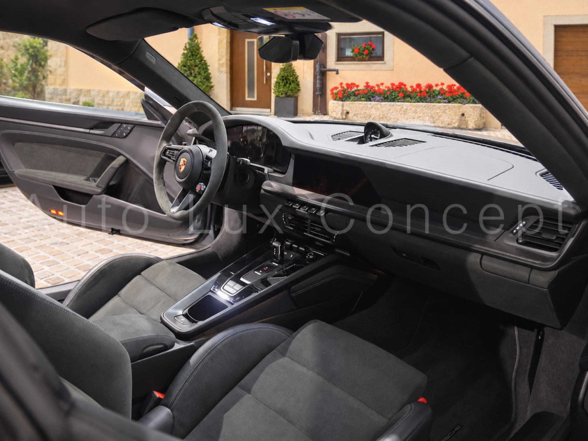Porsche 911 911 Carrera GTS (2025) - Photo 10