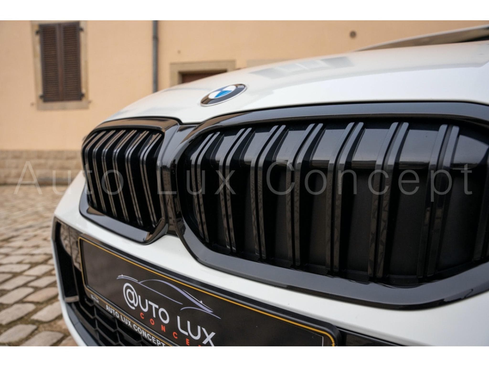 BMW 320 d xDrive M Sport (2023) - Photo 27