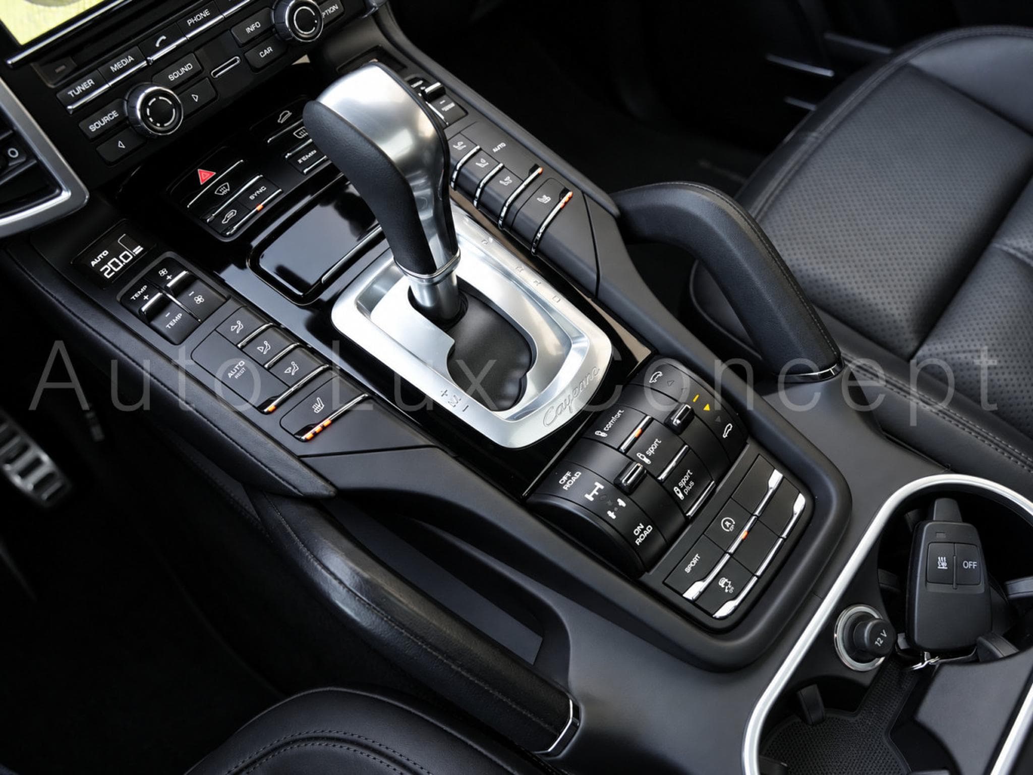 Porsche Cayenne Diesel (2016) - Photo 19