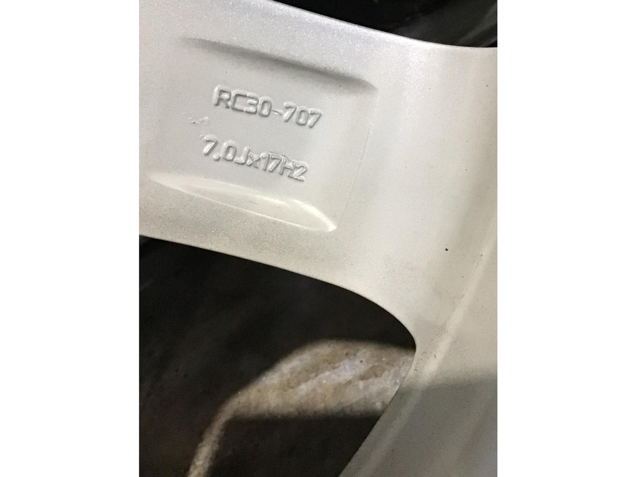 Jantes alu + Pneus h – 17" - Photo 4