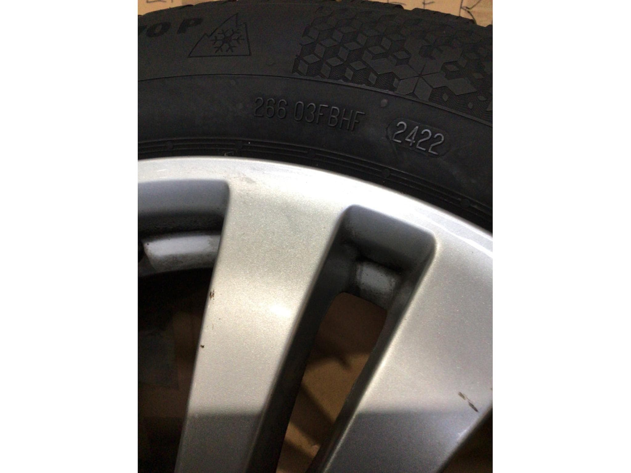 Jantes alu + Pneus h – 17" - Photo 5