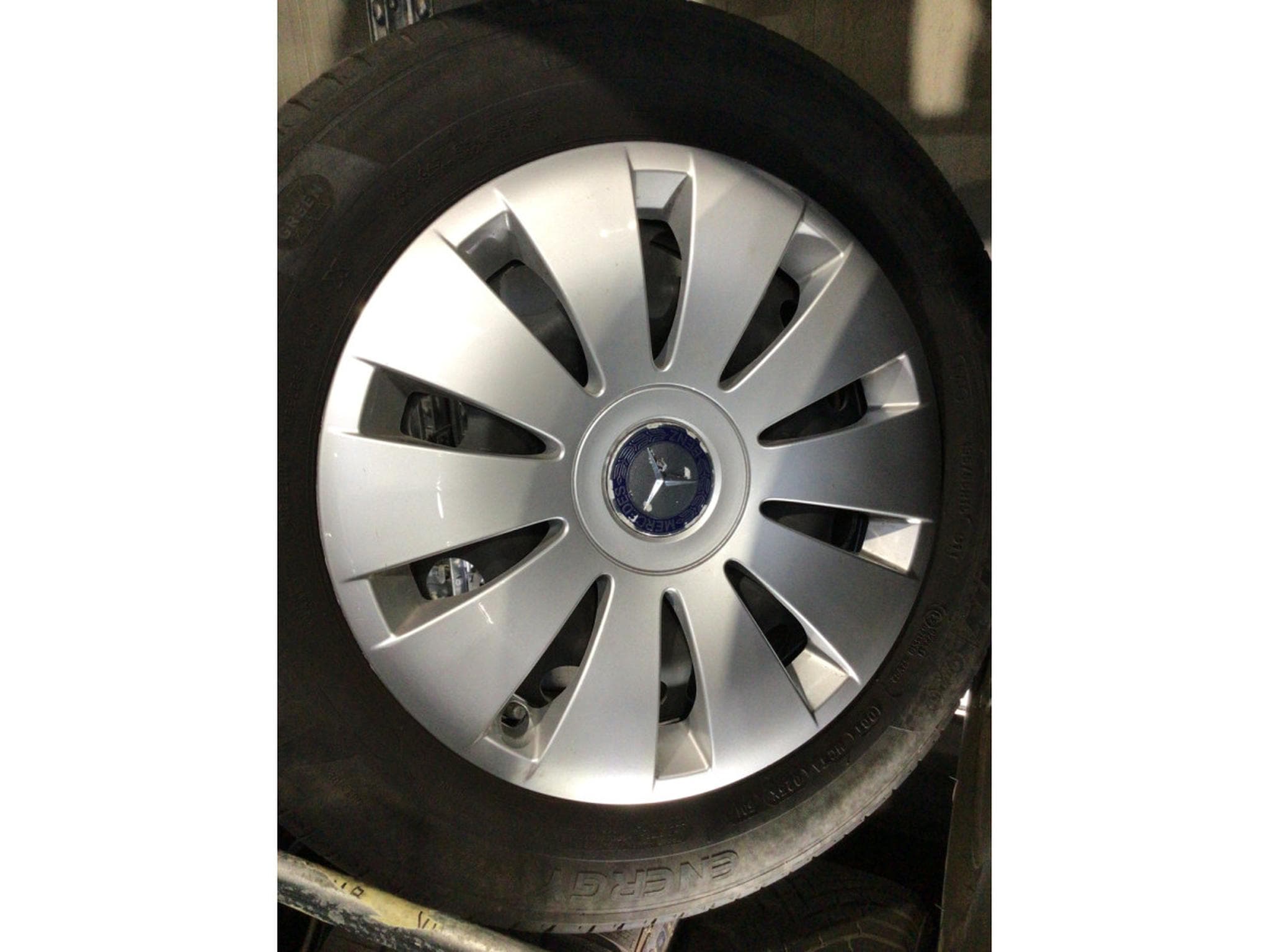 Jantes acier + Pneus – 15" - Photo 1