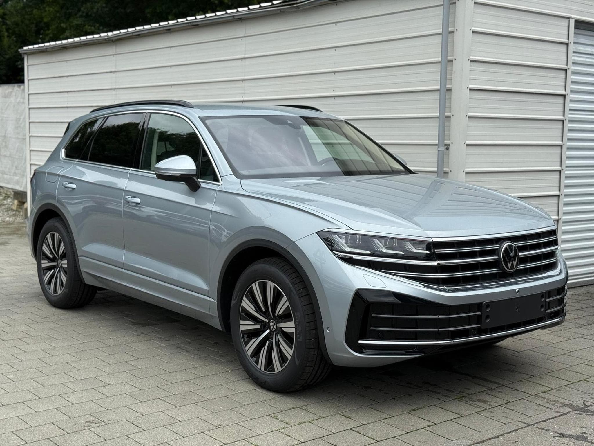 VW Touareg Elegance (2026) - Foto 1