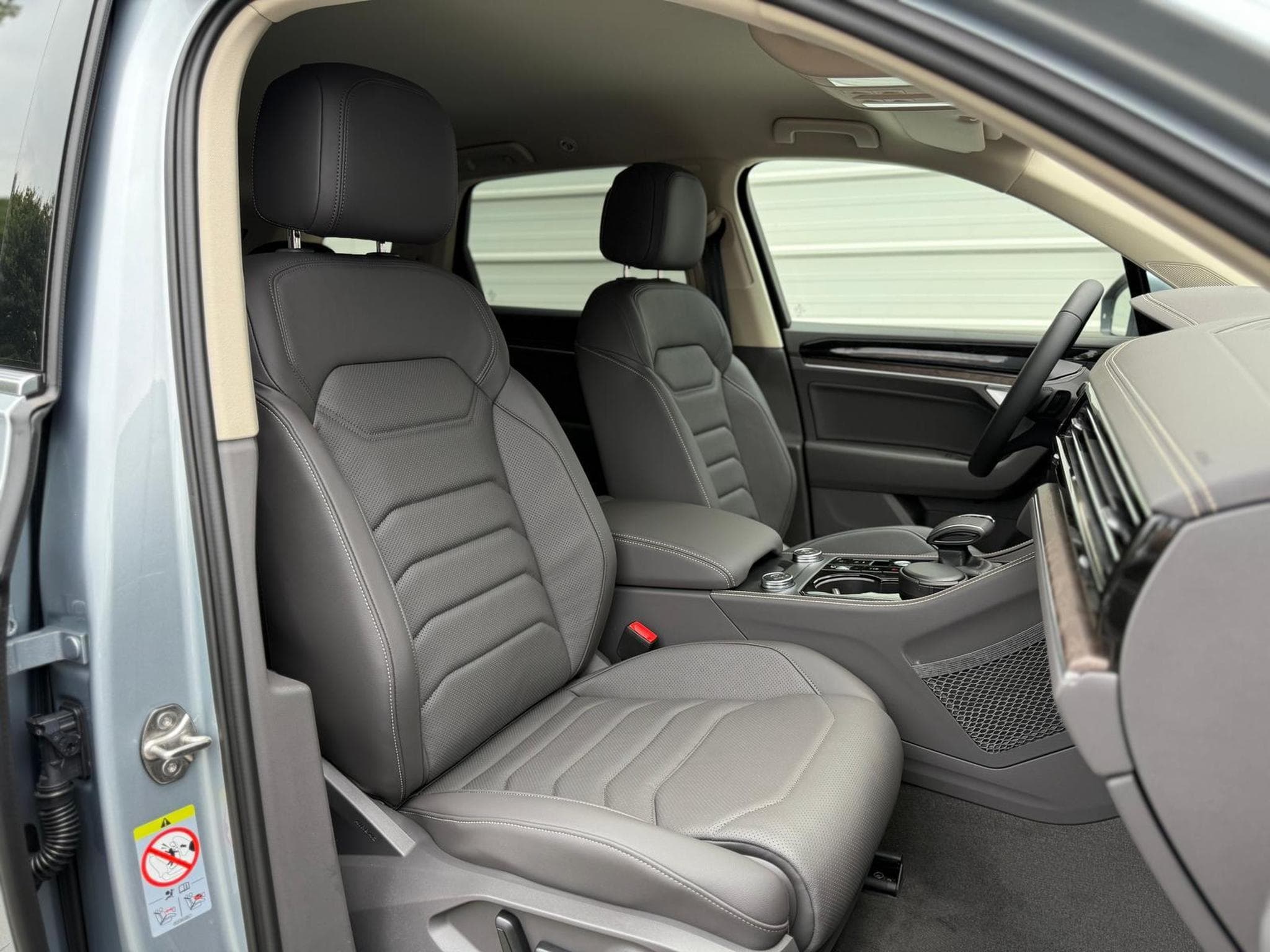 VW Touareg Elegance (2026) - Foto 4