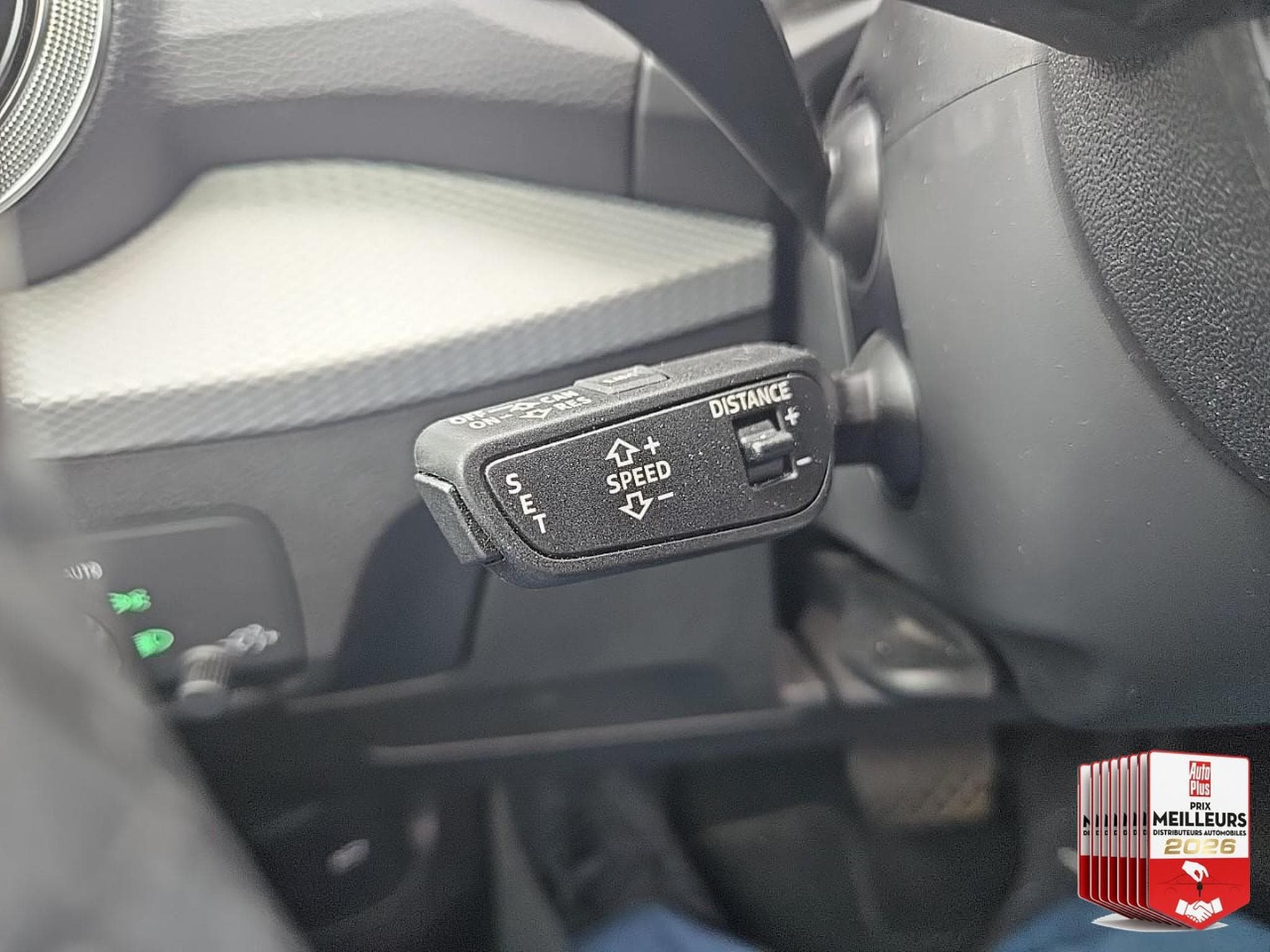 Audi Q2 35 TFSI 150 S LINE S TRONIC 7 (2021) - Photo 23