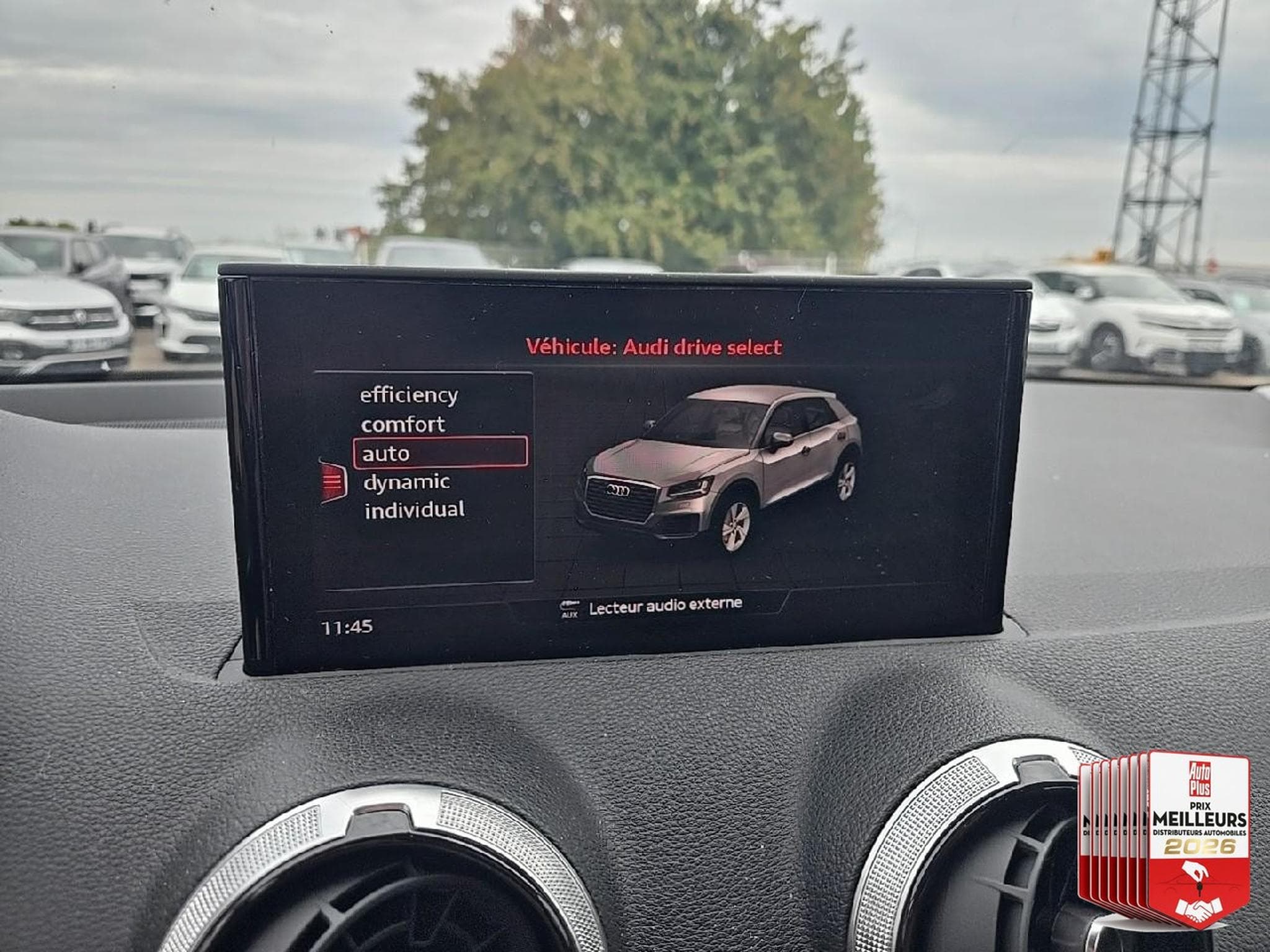 Audi Q2 35 TFSI 150 S LINE S TRONIC 7 (2021) - Photo 28