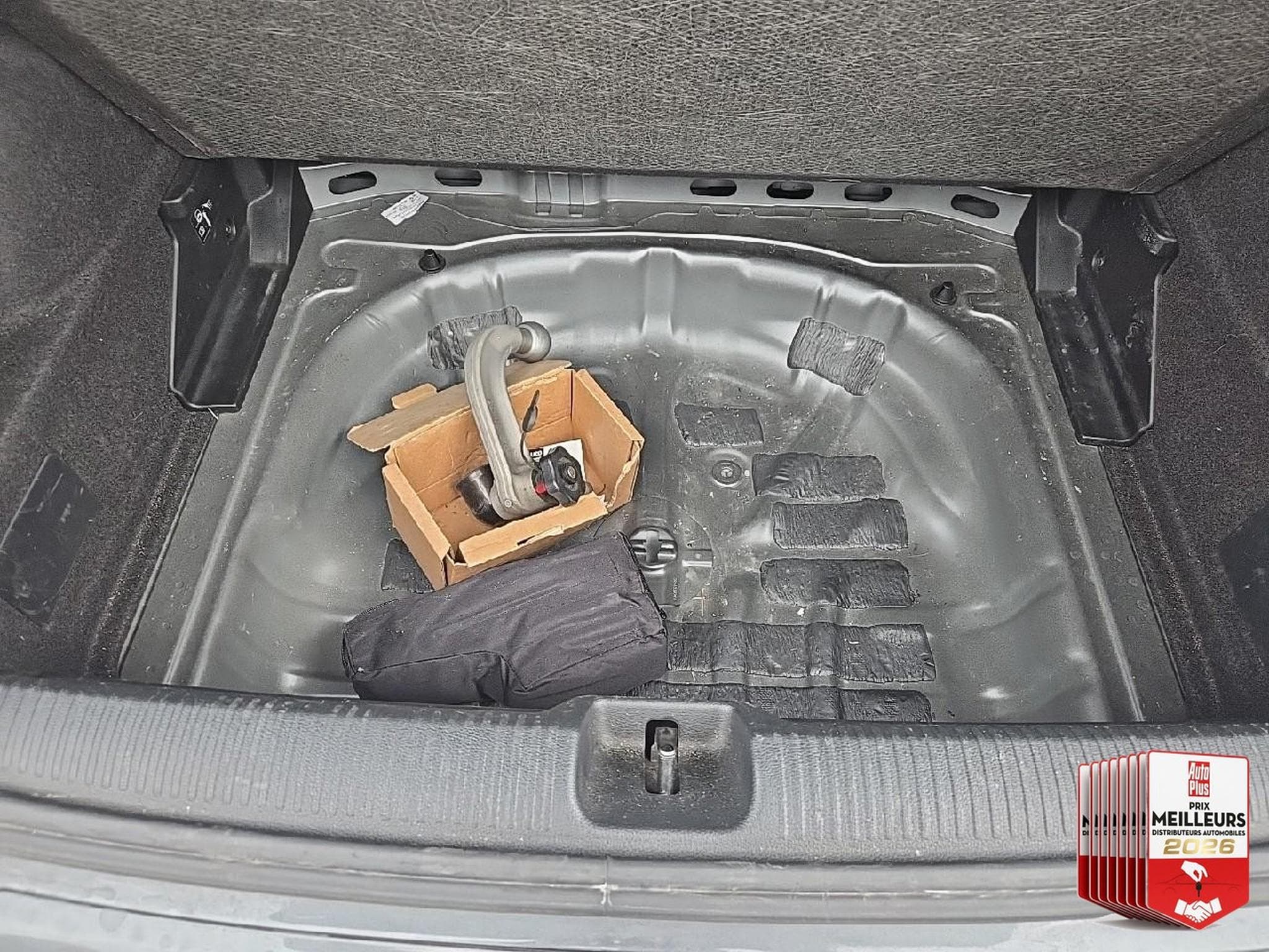 Audi Q2 35 TFSI 150 S LINE S TRONIC 7 (2021) - Photo 33