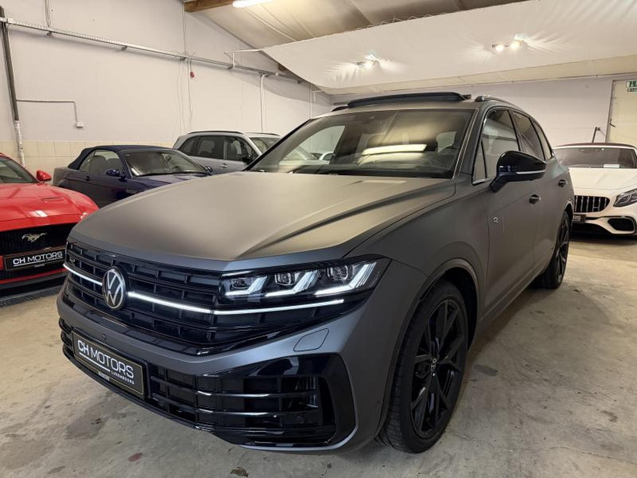 VW Touareg R 3.0 V6 PHEV 462 *UPE121 (2024) - Photo 3