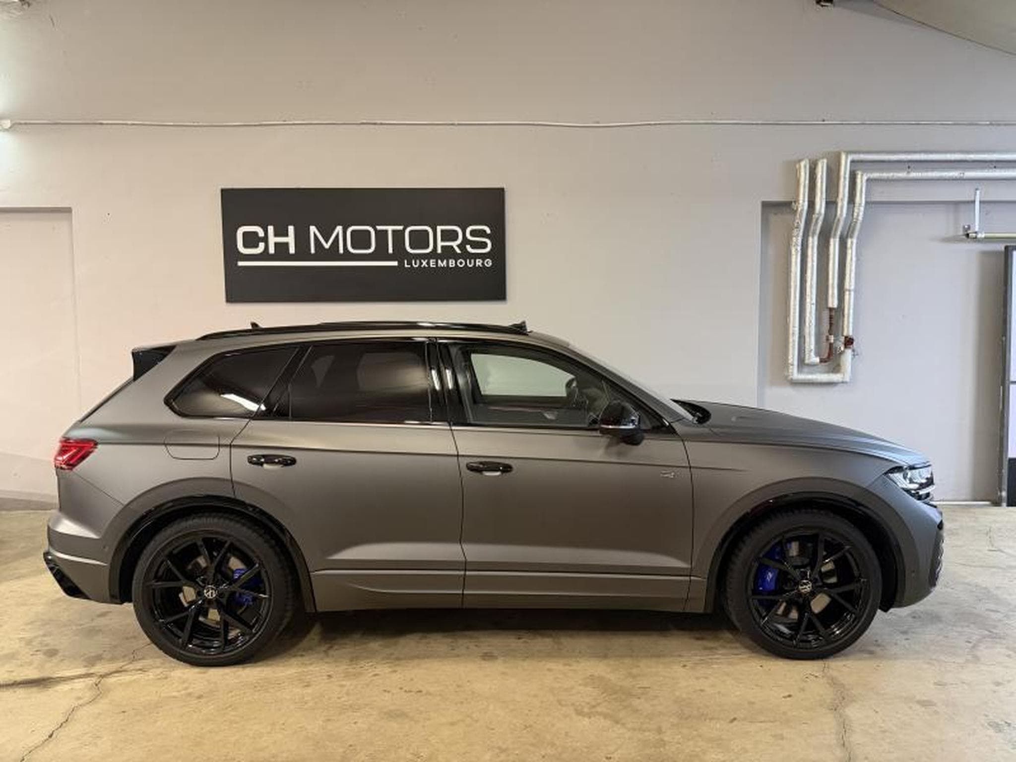 VW Touareg R 3.0 V6 PHEV 462 *UPE121 (2024) - Photo 8