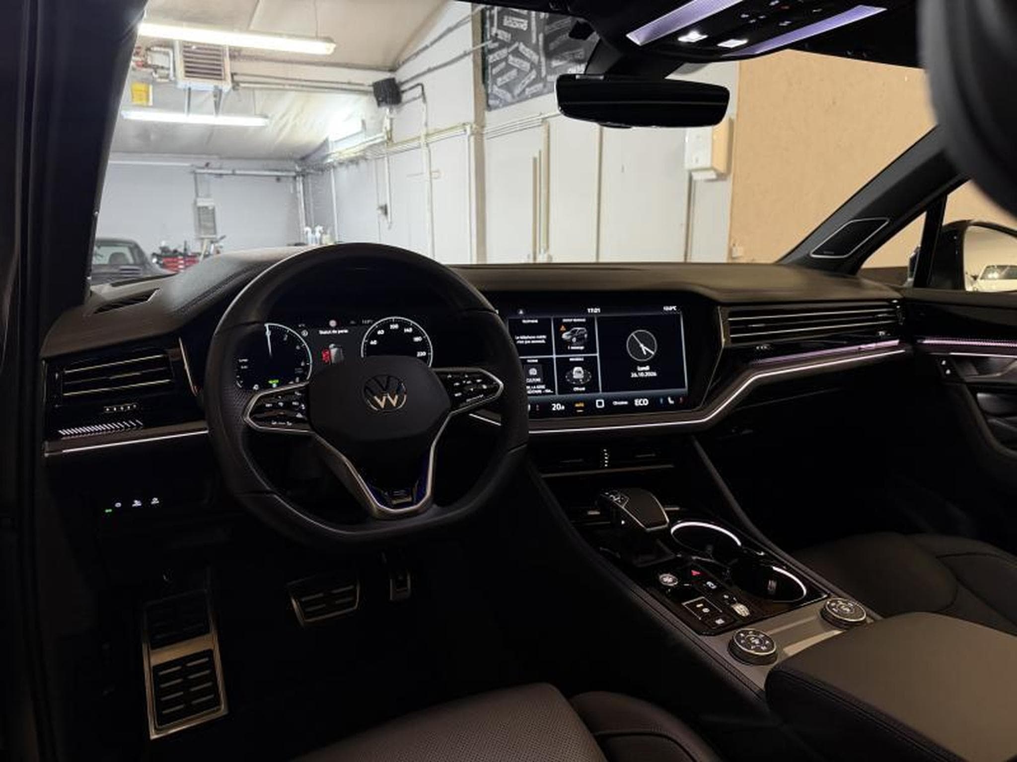 VW Touareg R 3.0 V6 PHEV 462 *UPE121 (2024) - Photo 10