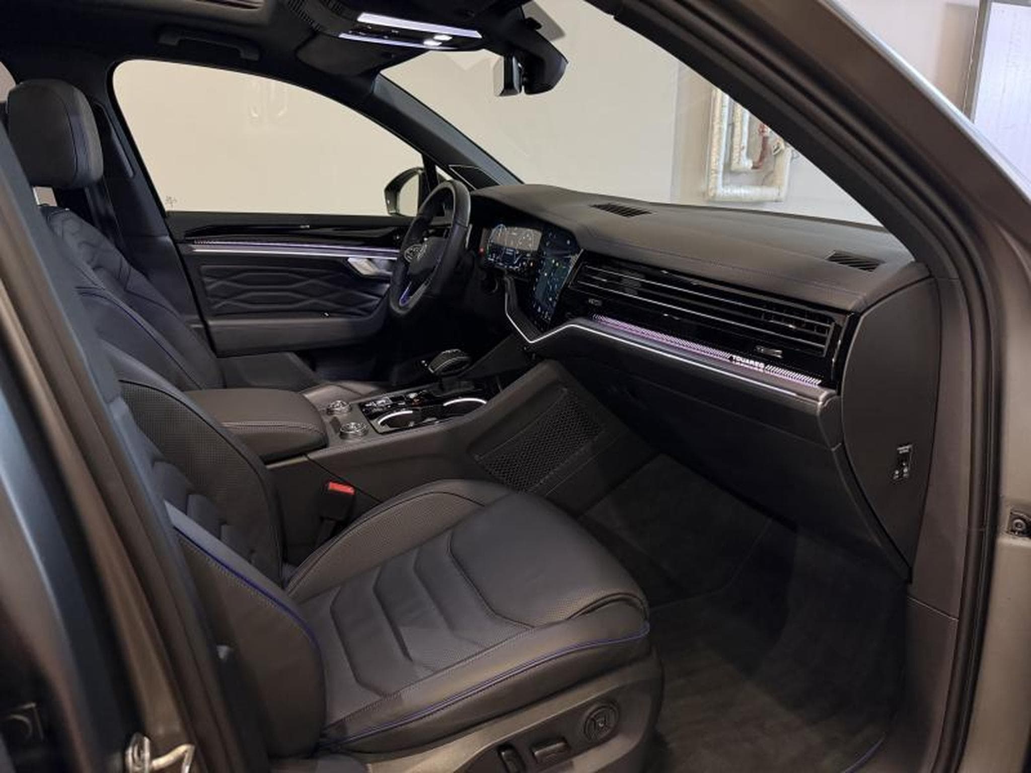 VW Touareg R 3.0 V6 PHEV 462 *UPE121 (2024) - Photo 20