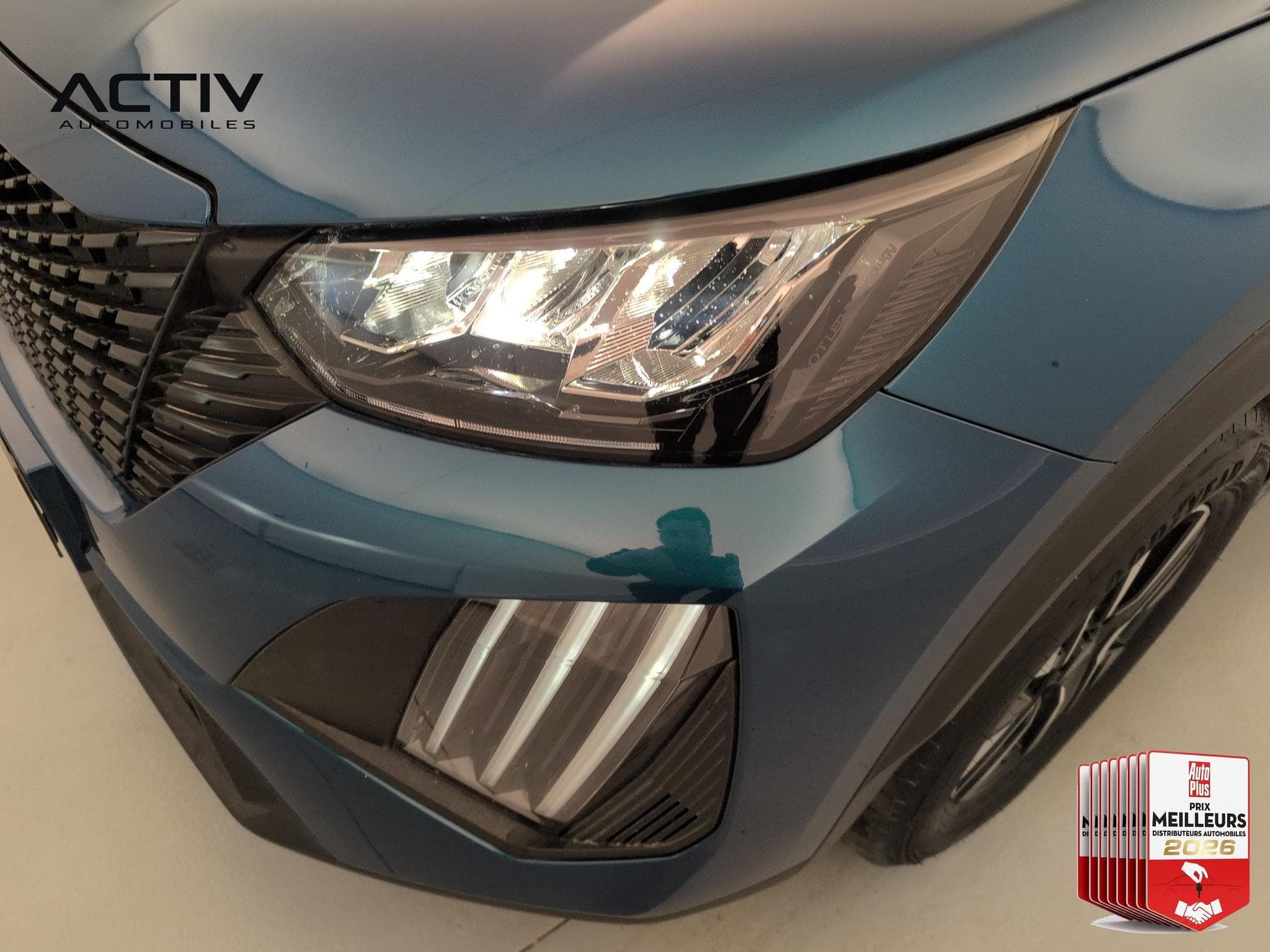 Peugeot 2008 Hybrid 110 ch e-DCS6 Edition (2026) - Photo 18