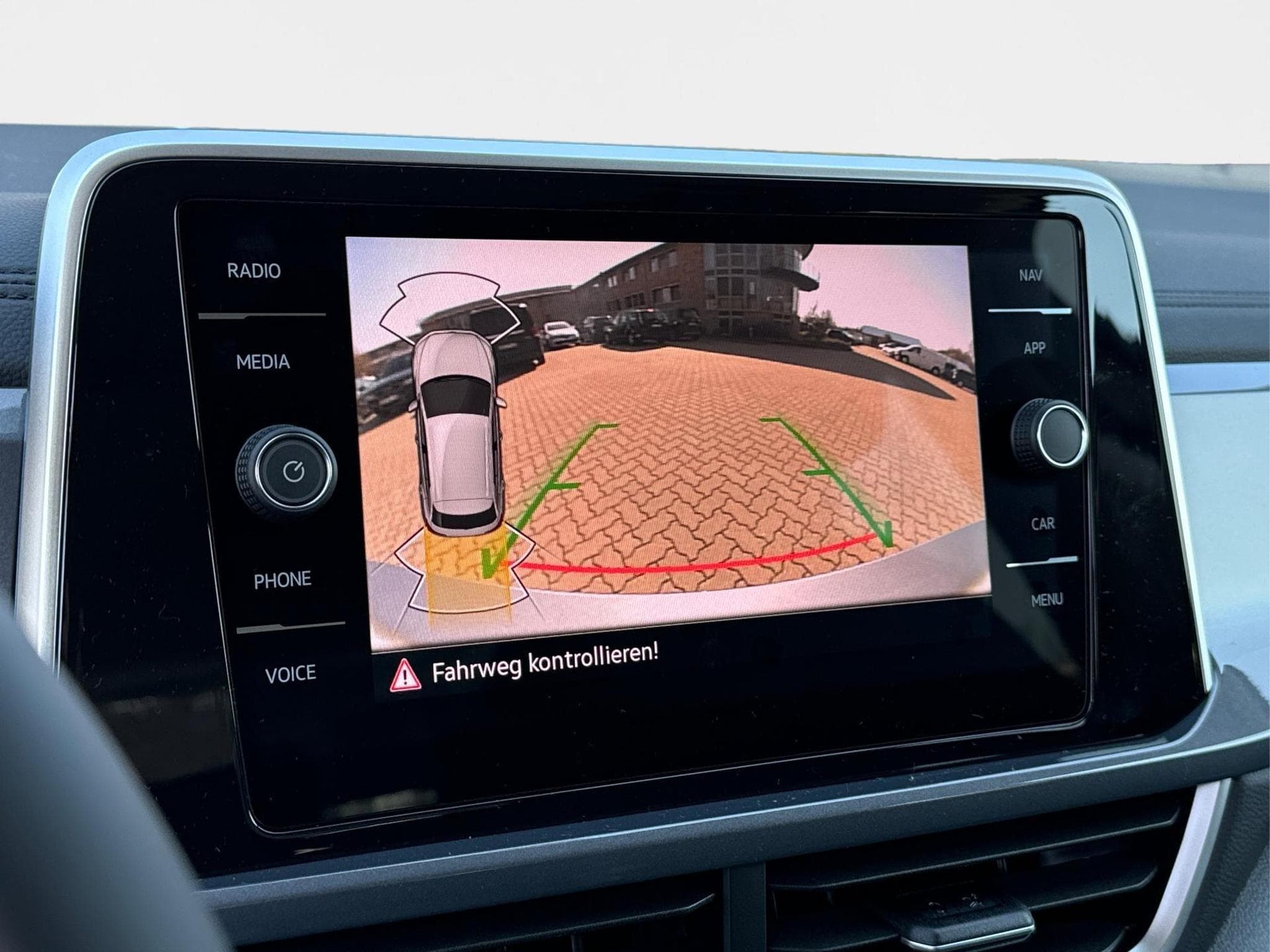 VW T-Roc Limited (2026) - Foto 10