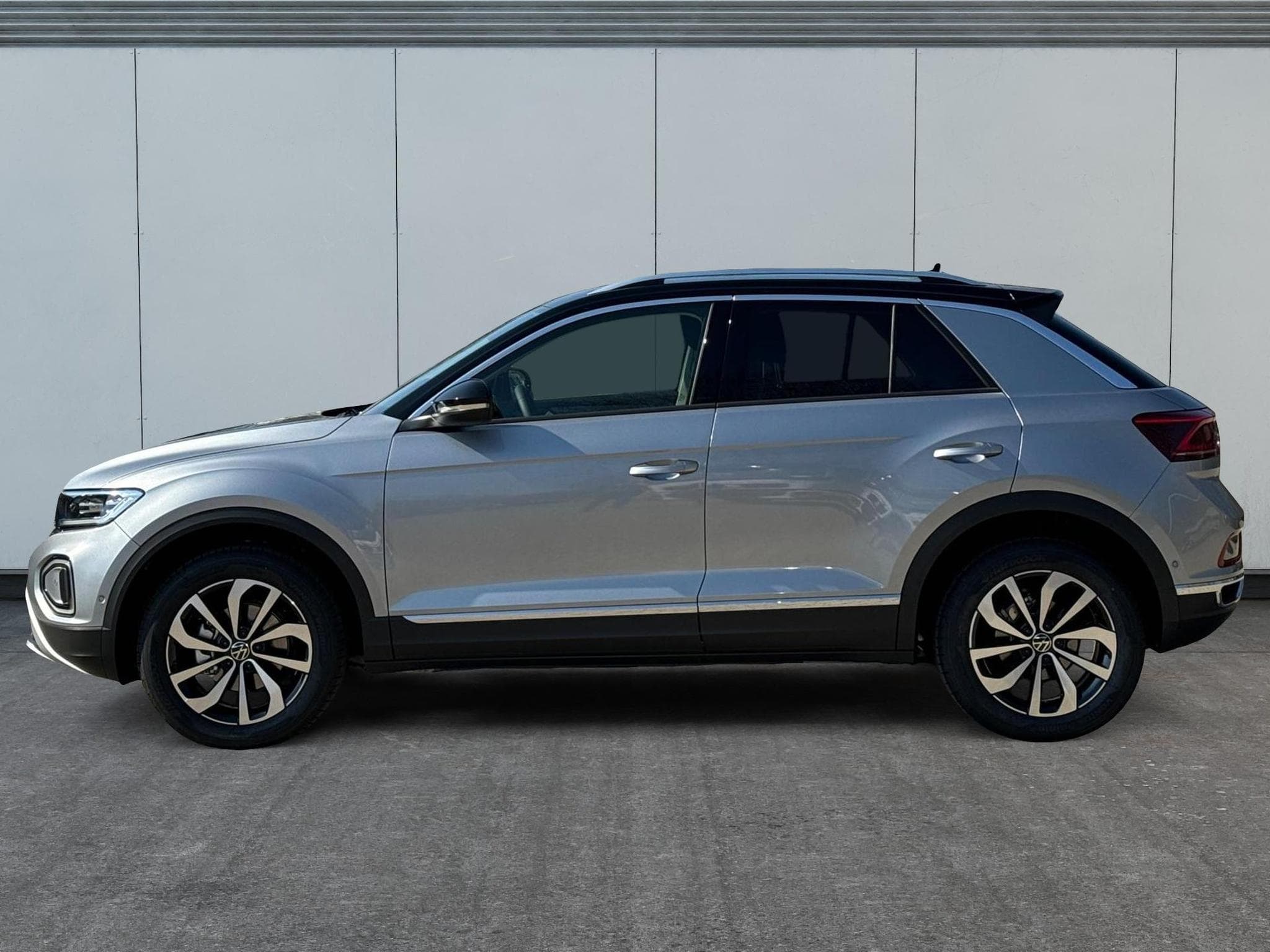 VW T-Roc Limited (2026) - Foto 2