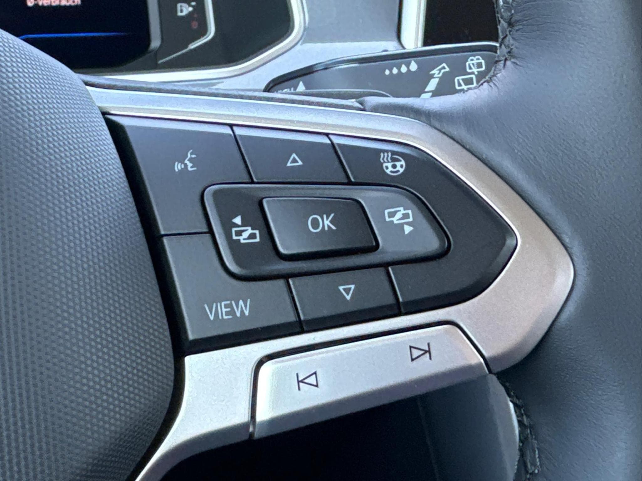 VW T-Roc Limited (2026) - Foto 21