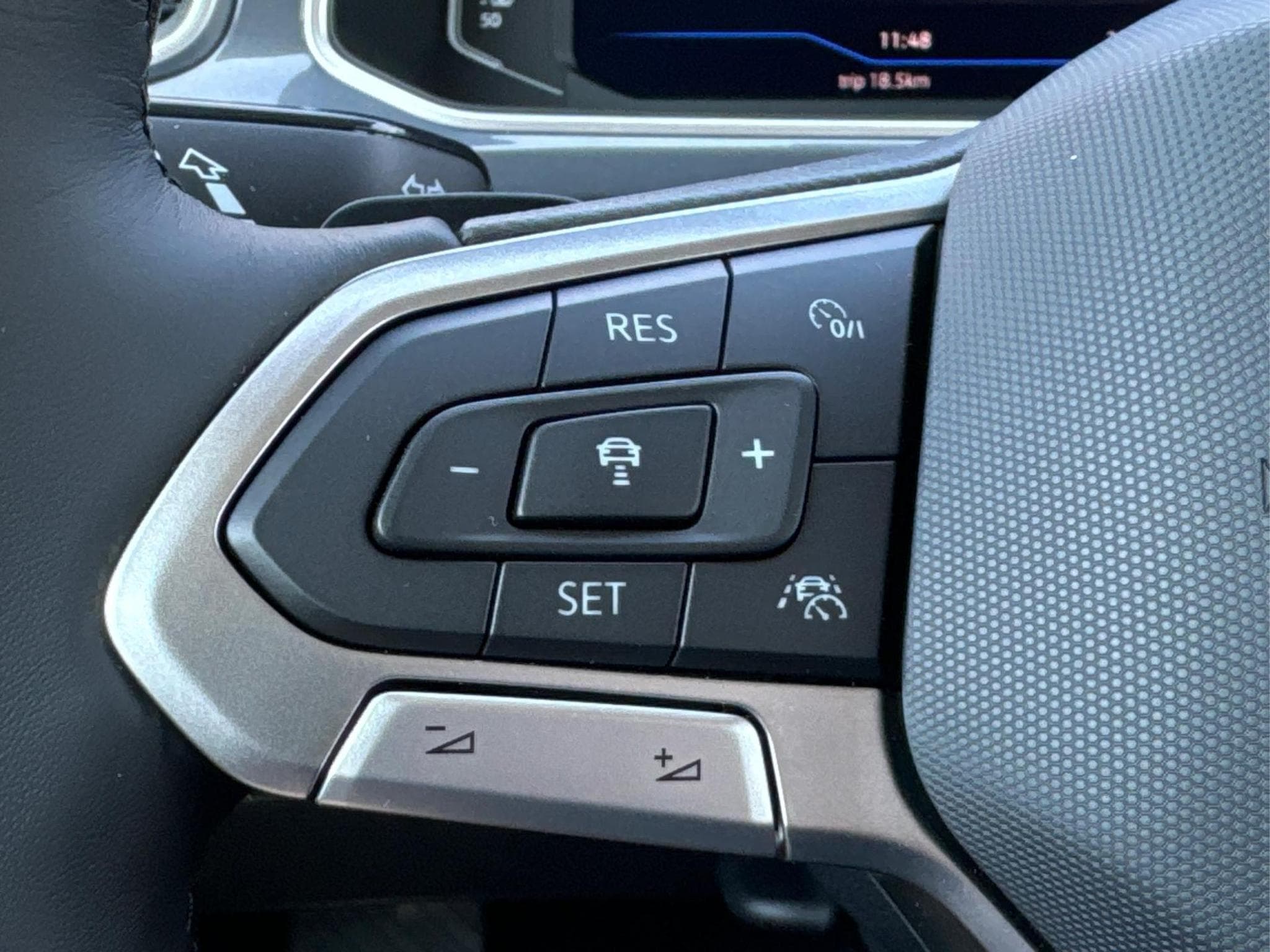 VW T-Roc Limited (2026) - Foto 22