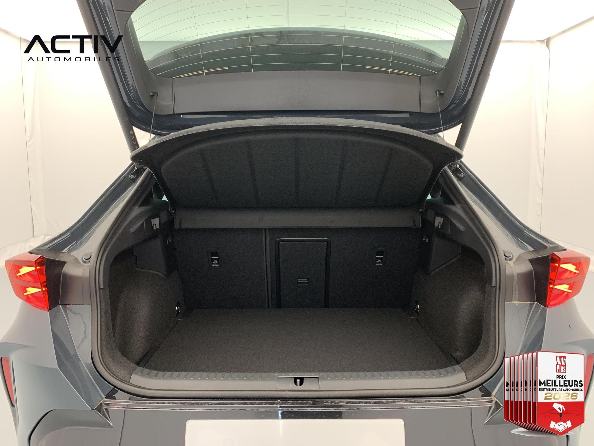 Cupra Formentor 1.5 eTSI Hybrid 150 ch DSG7 V (2026) - Foto 11