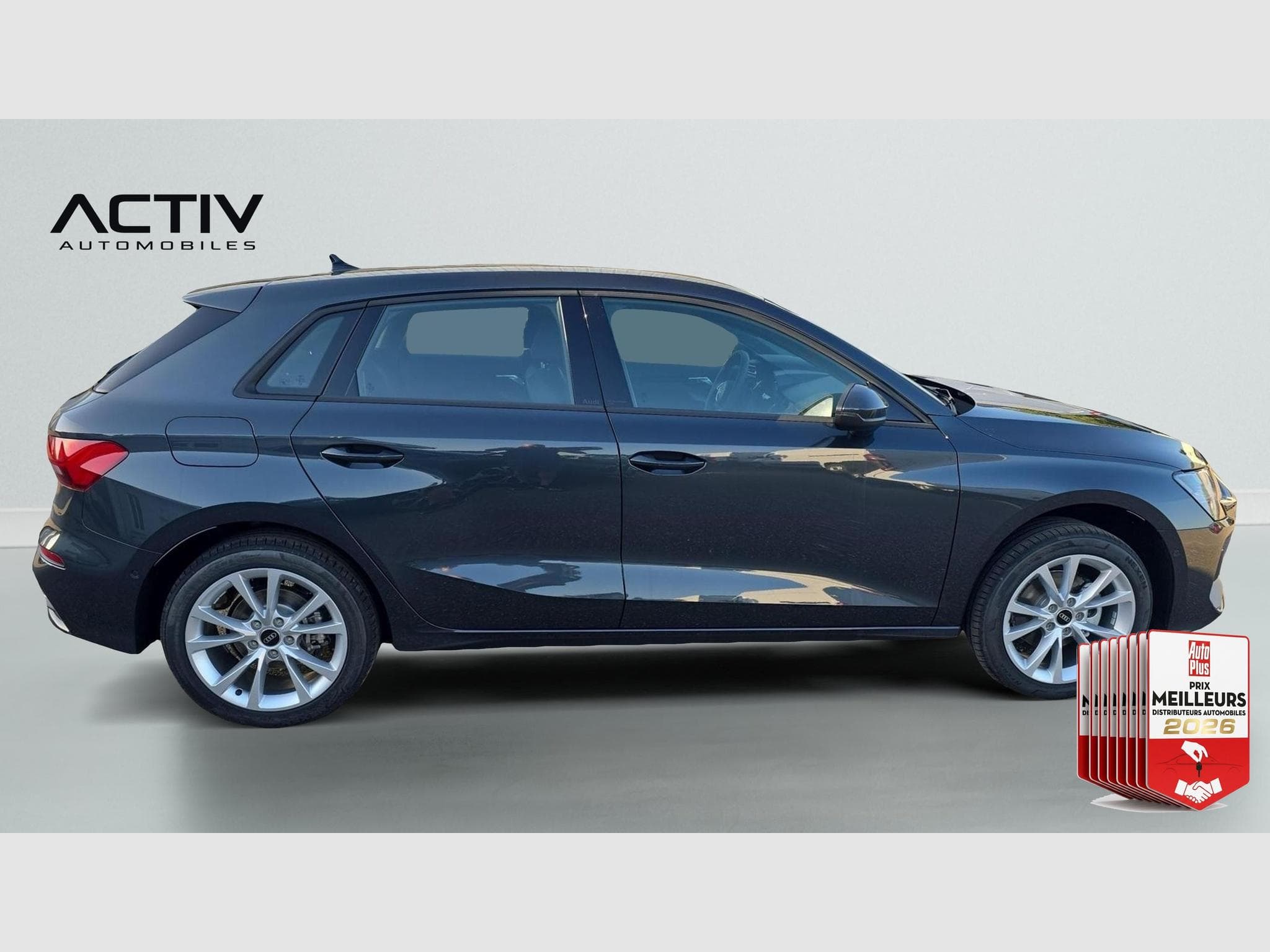 Audi A3 TFSI Mild Hybrid 150 S tronic 7 Design (2026) - Photo 8