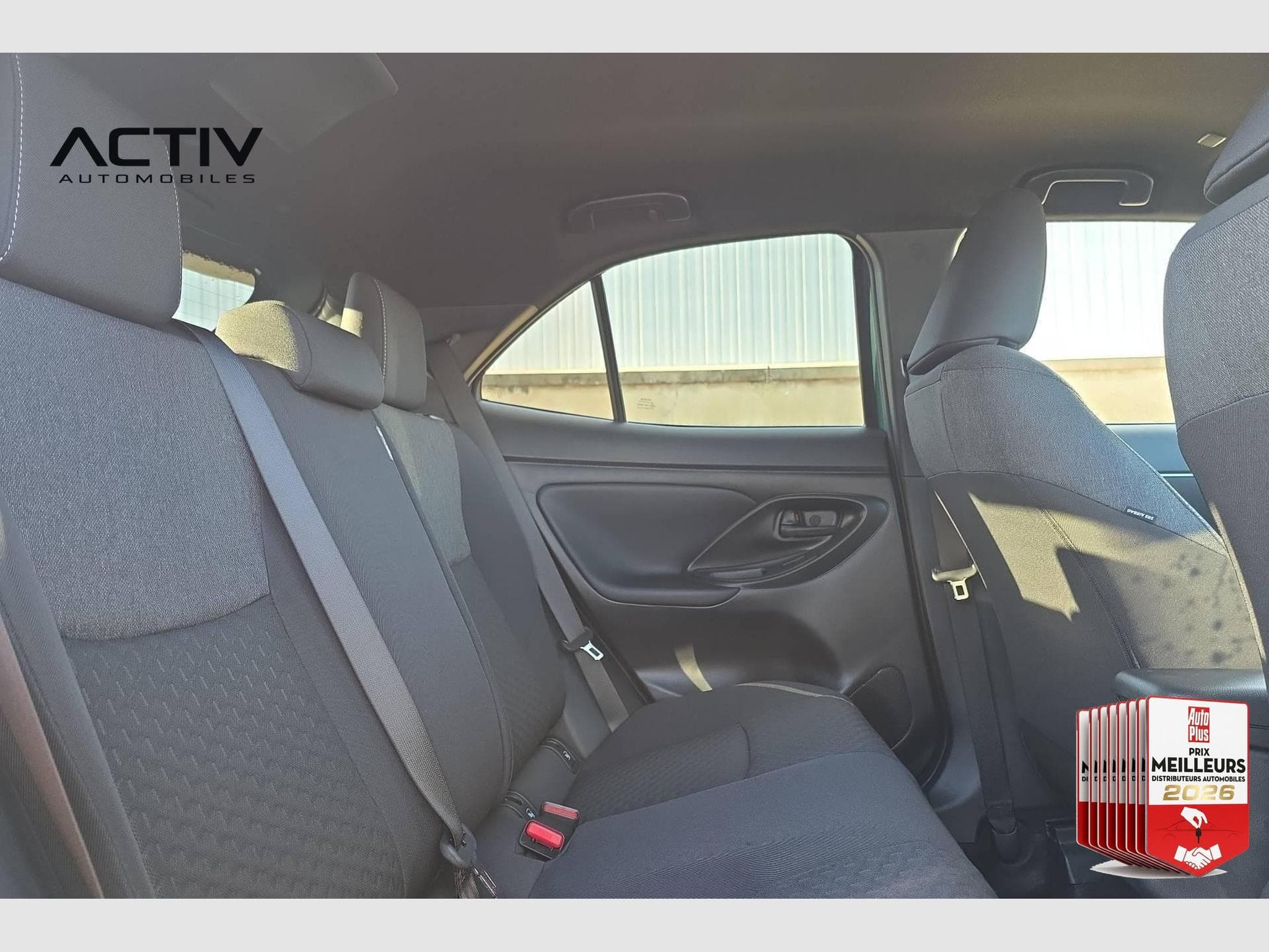 Toyota Yaris Cross 130h 2WD Design (2026) - Photo 10