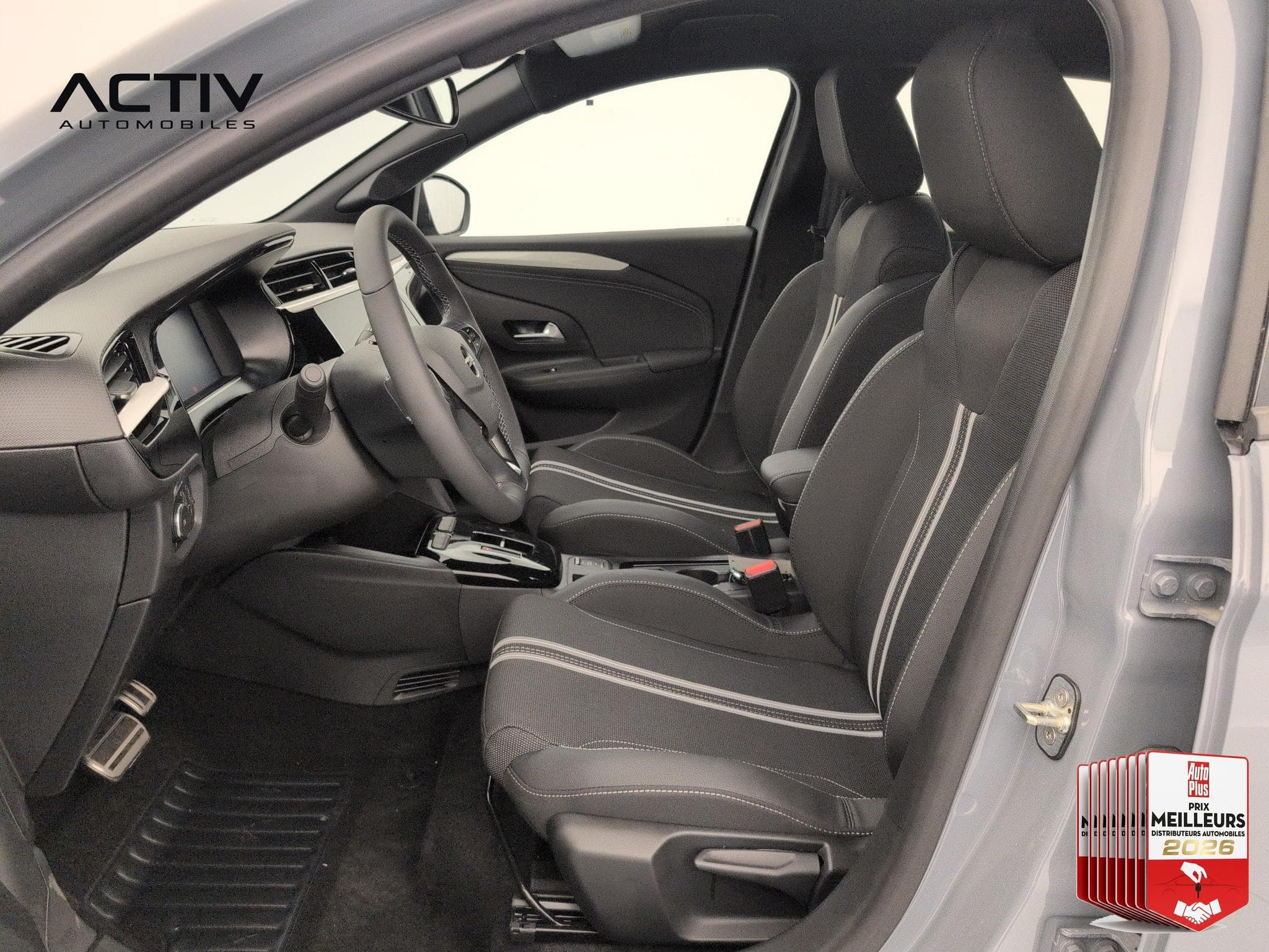 Opel Corsa 1.2 Turbo Hybrid 110 ch Autom GS (2026) - Photo 16