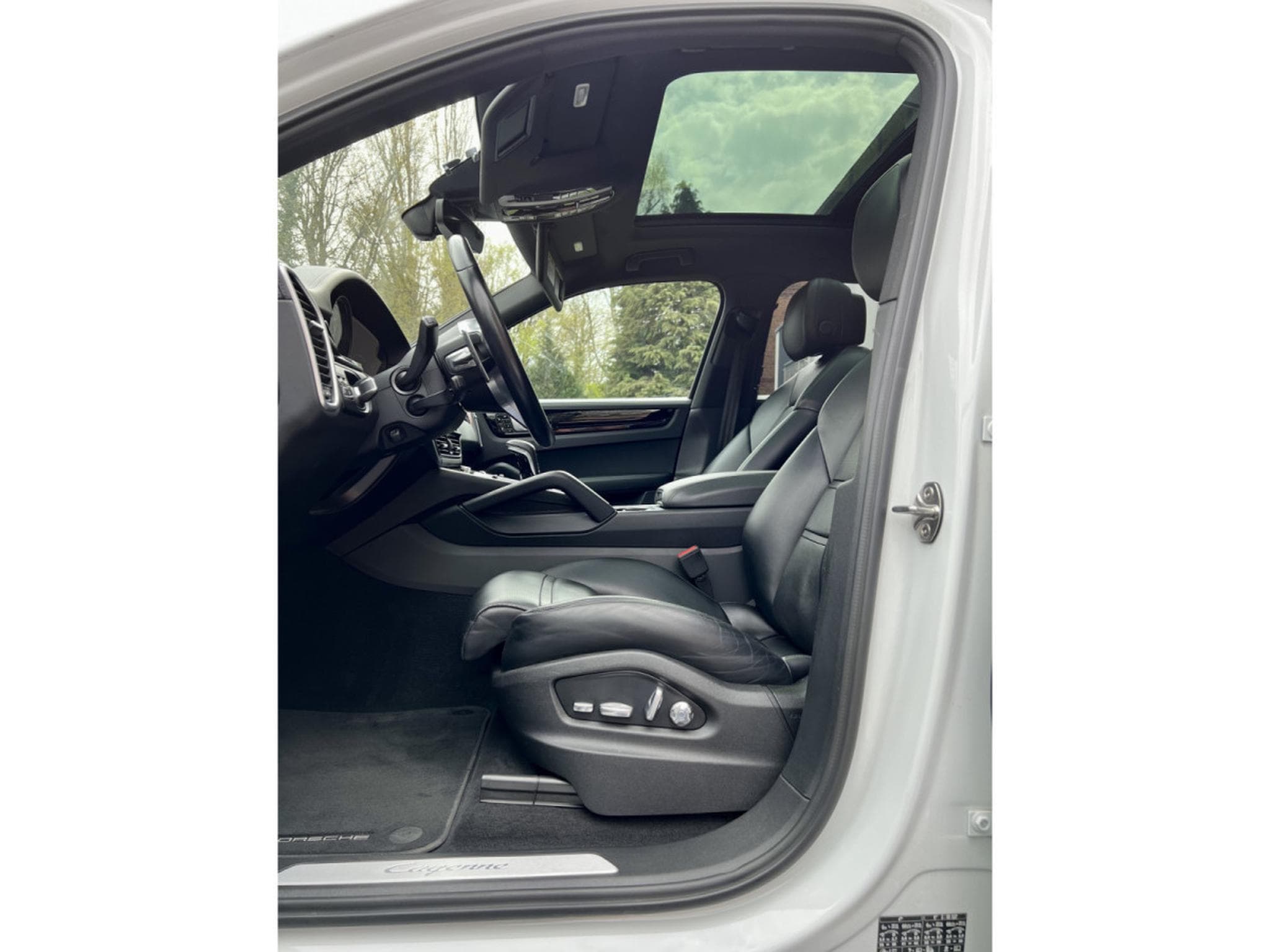 Porsche Cayenne E-HYBRID 462 TIPTRONIC S 8 21’ PANO (2018) - Foto 6