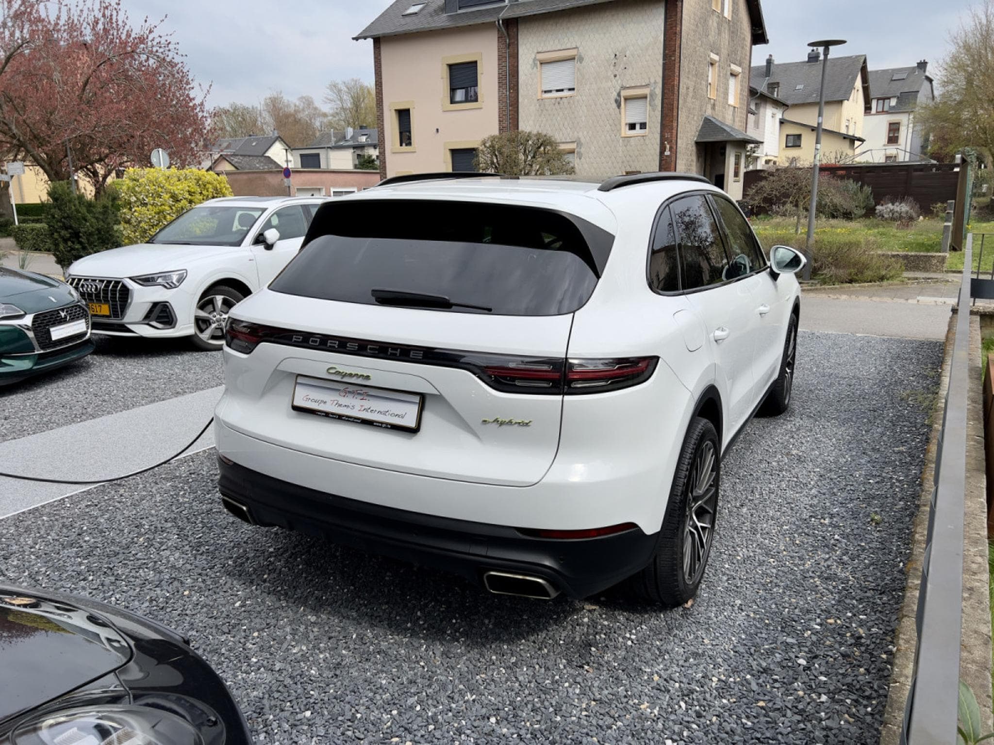 Porsche Cayenne E-HYBRID 462 TIPTRONIC S 8 21’ PANO (2018) - Foto 5