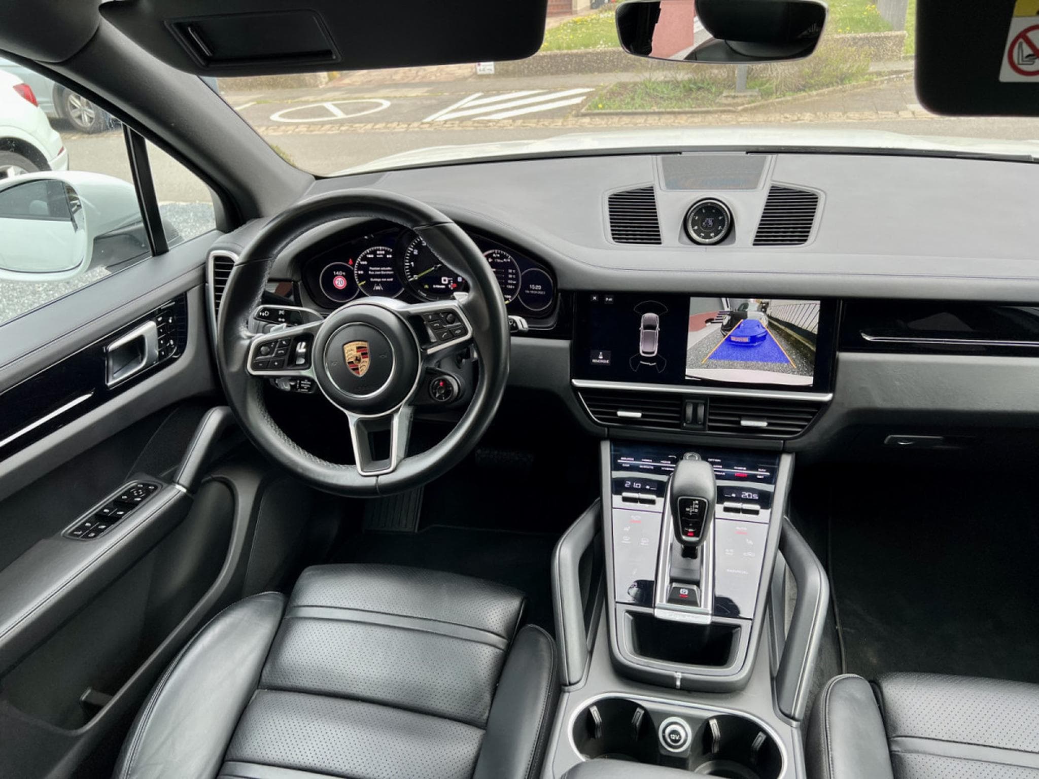 Porsche Cayenne E-HYBRID 462 TIPTRONIC S 8 21’ PANO (2018) - Foto 8