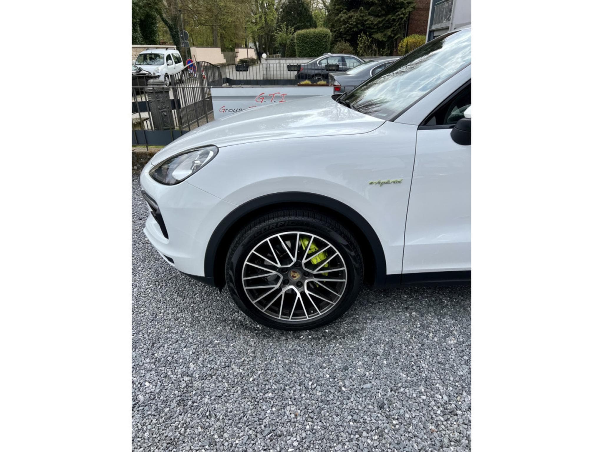Porsche Cayenne E-HYBRID 462 TIPTRONIC S 8 21’ PANO (2018) - Foto 12
