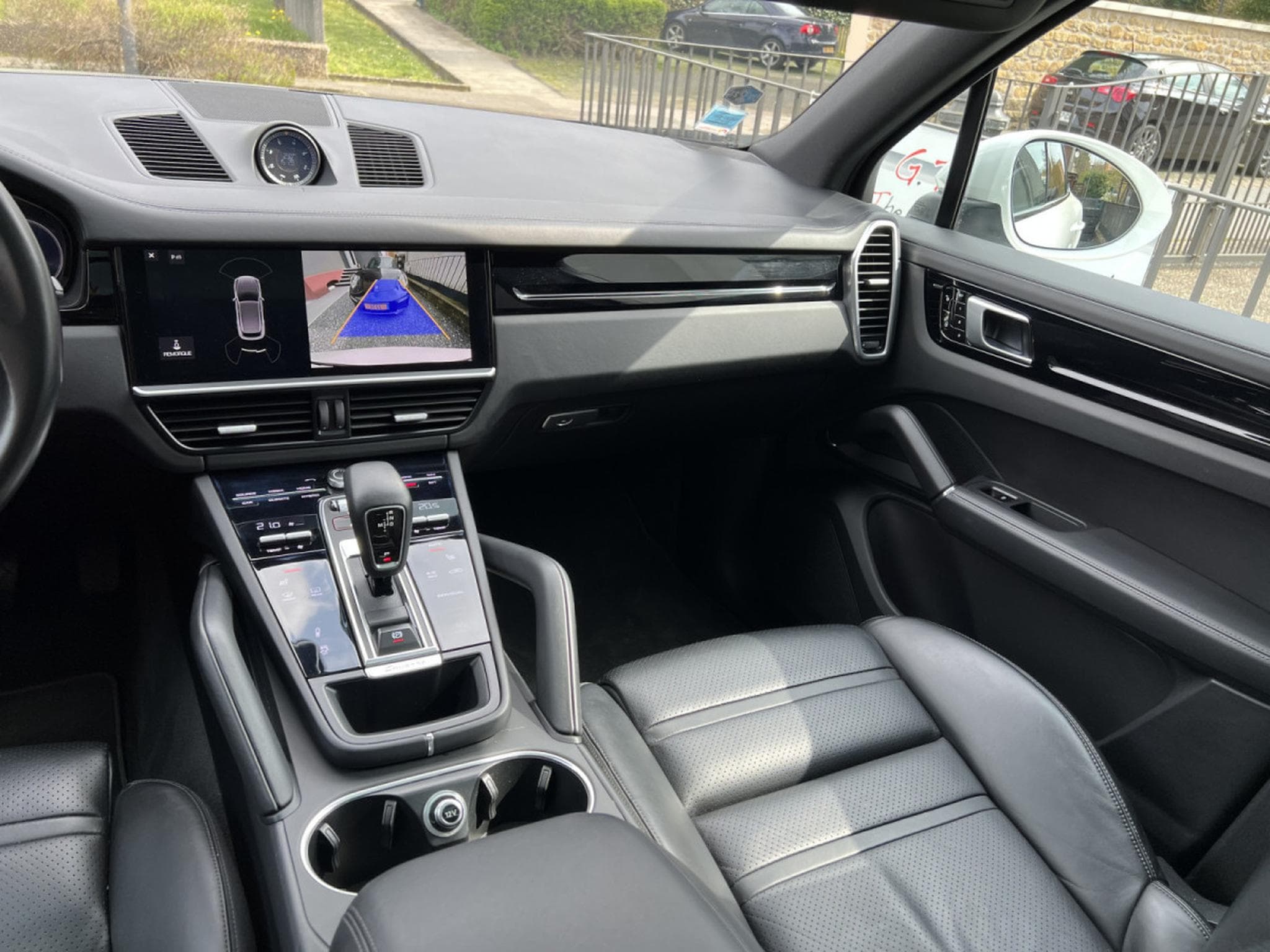 Porsche Cayenne E-HYBRID 462 TIPTRONIC S 8 21’ PANO (2018) - Foto 10