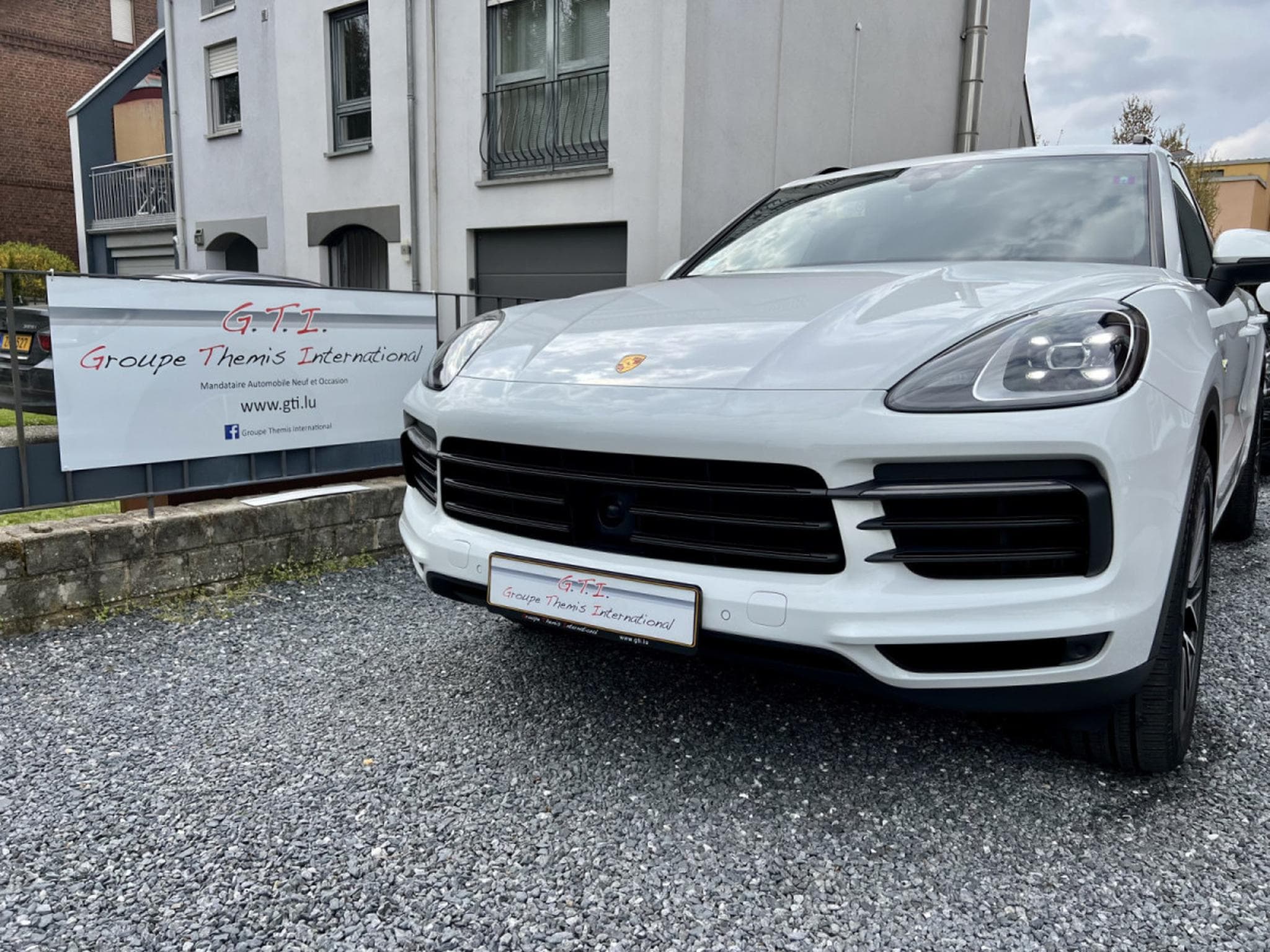 Porsche Cayenne E-HYBRID 462 TIPTRONIC S 8 21’ PANO (2018) - Foto 13