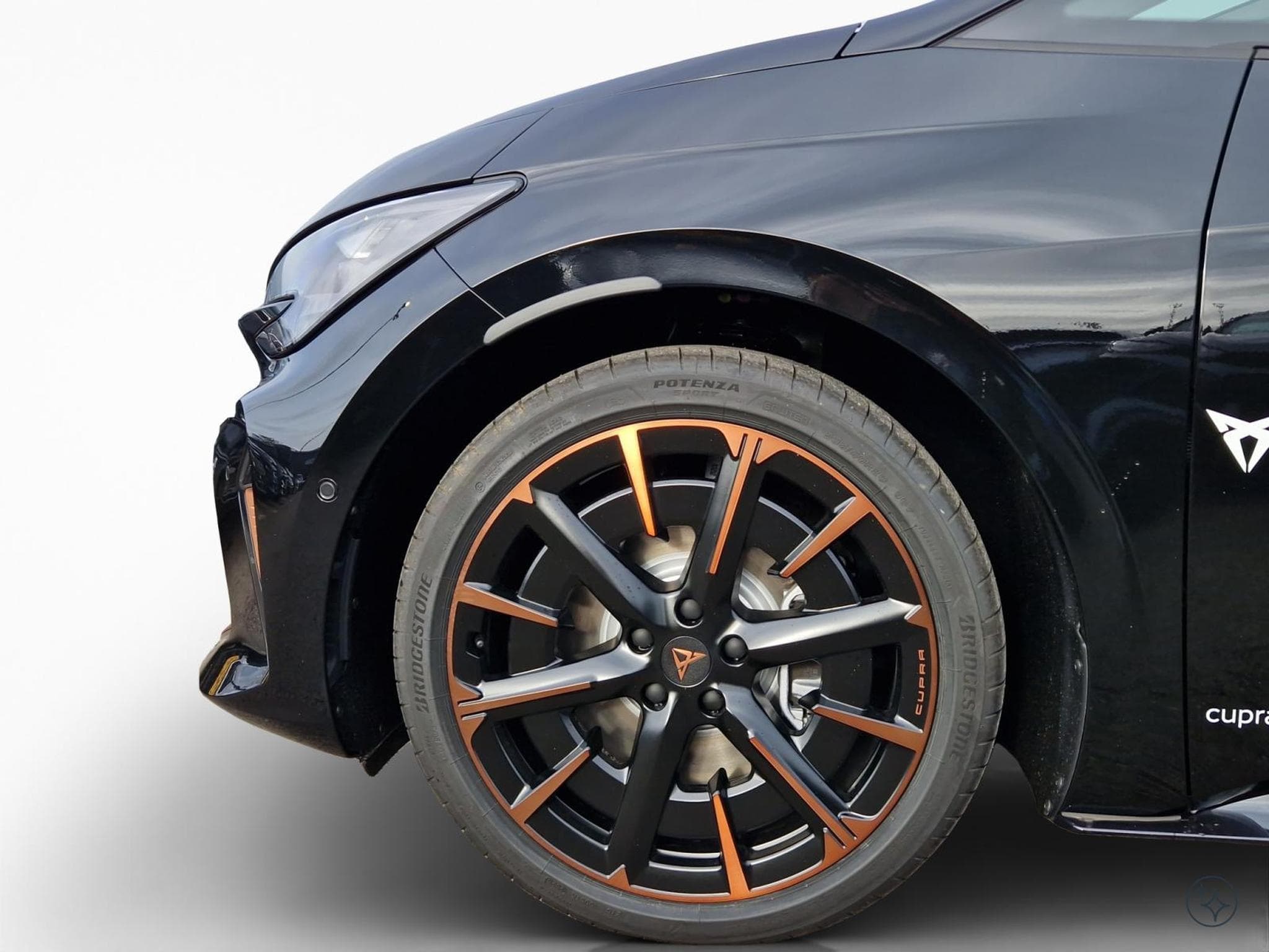 Cupra Born Endurance (2026) - Photo 7