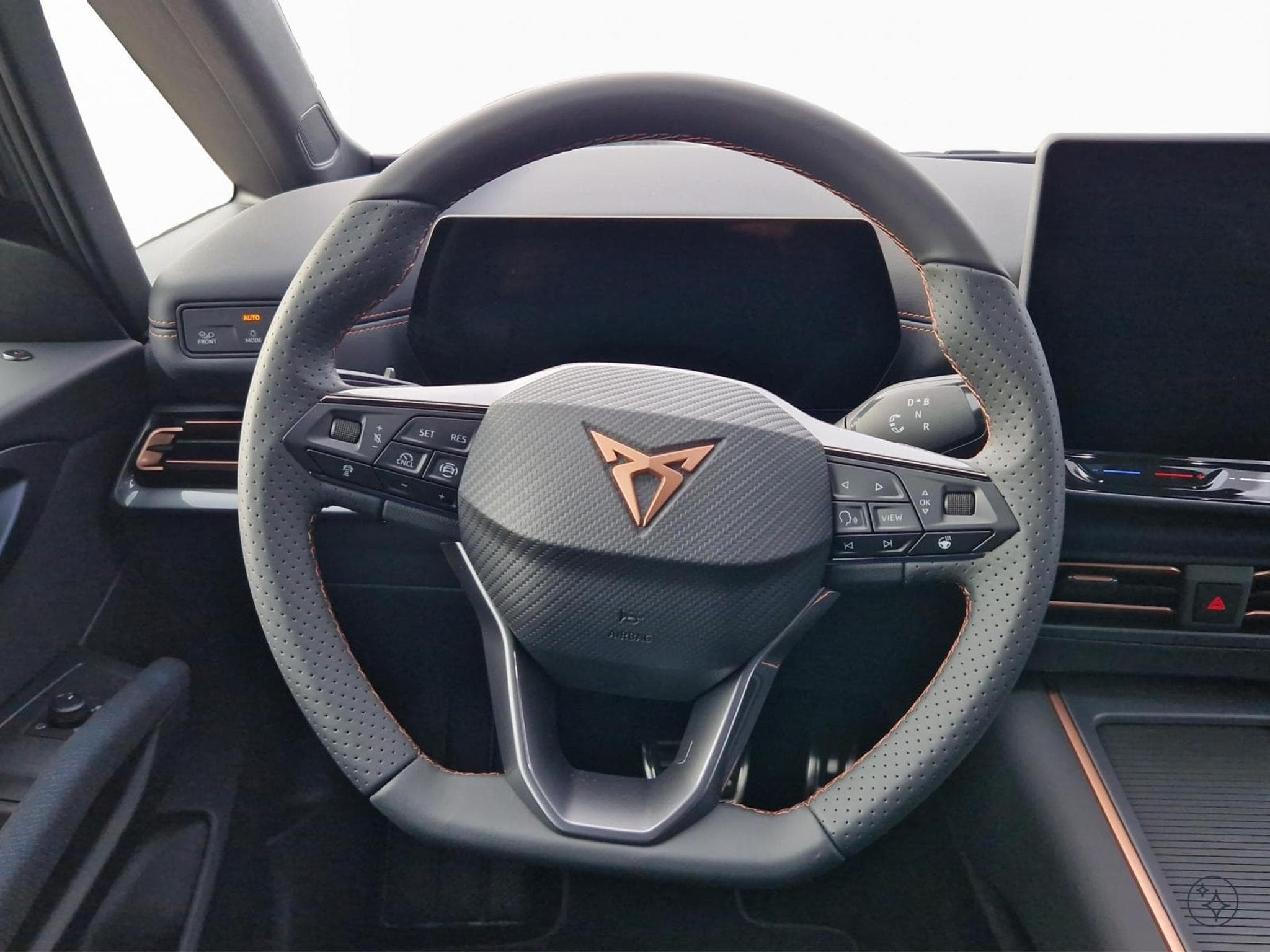 Cupra Born Endurance (2026) - Photo 11