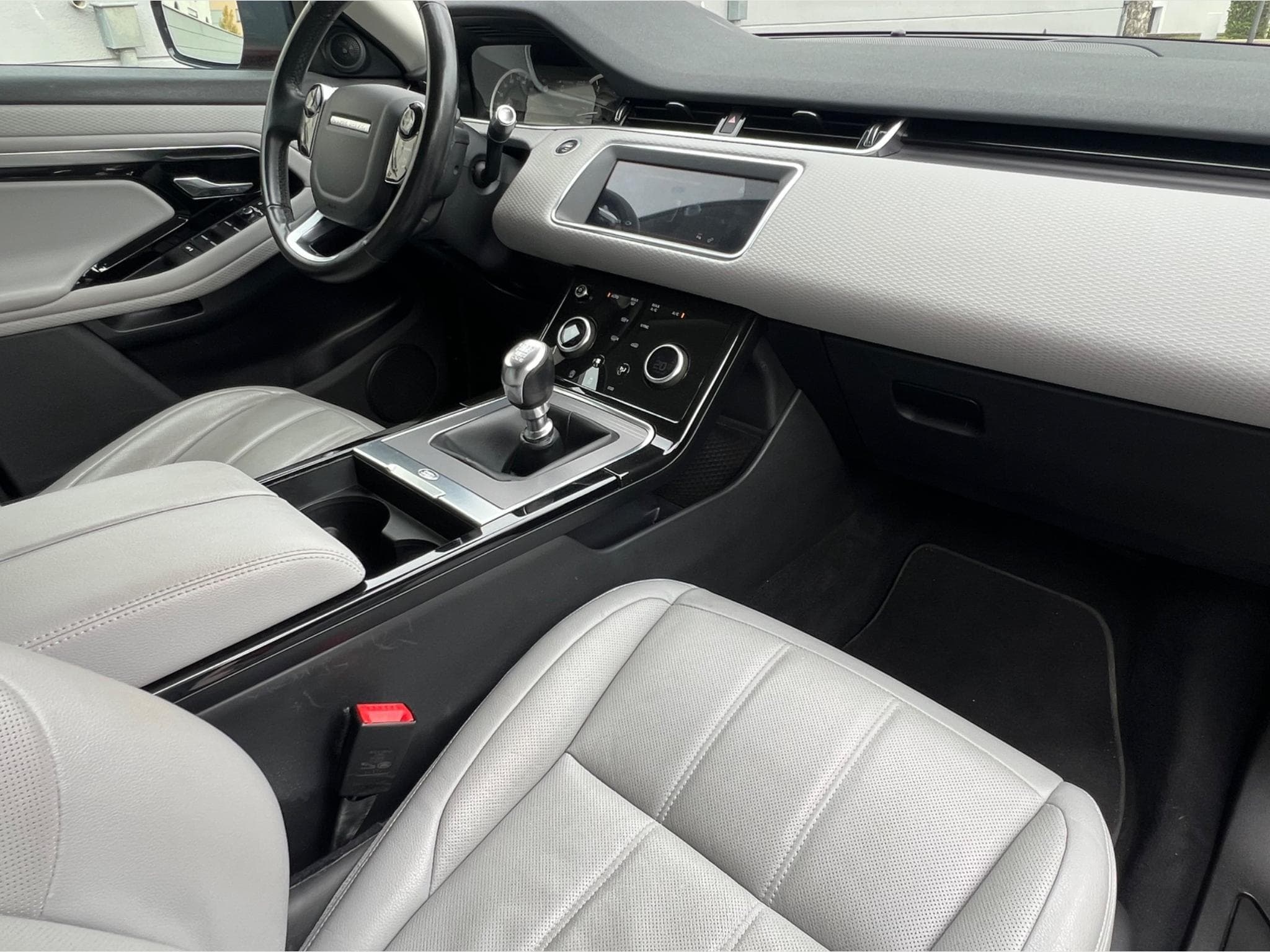 Land-Rover Range Rover Evoque 2.0 150ps Neu modèle/Navi/Leder gris (2020) - Foto 2