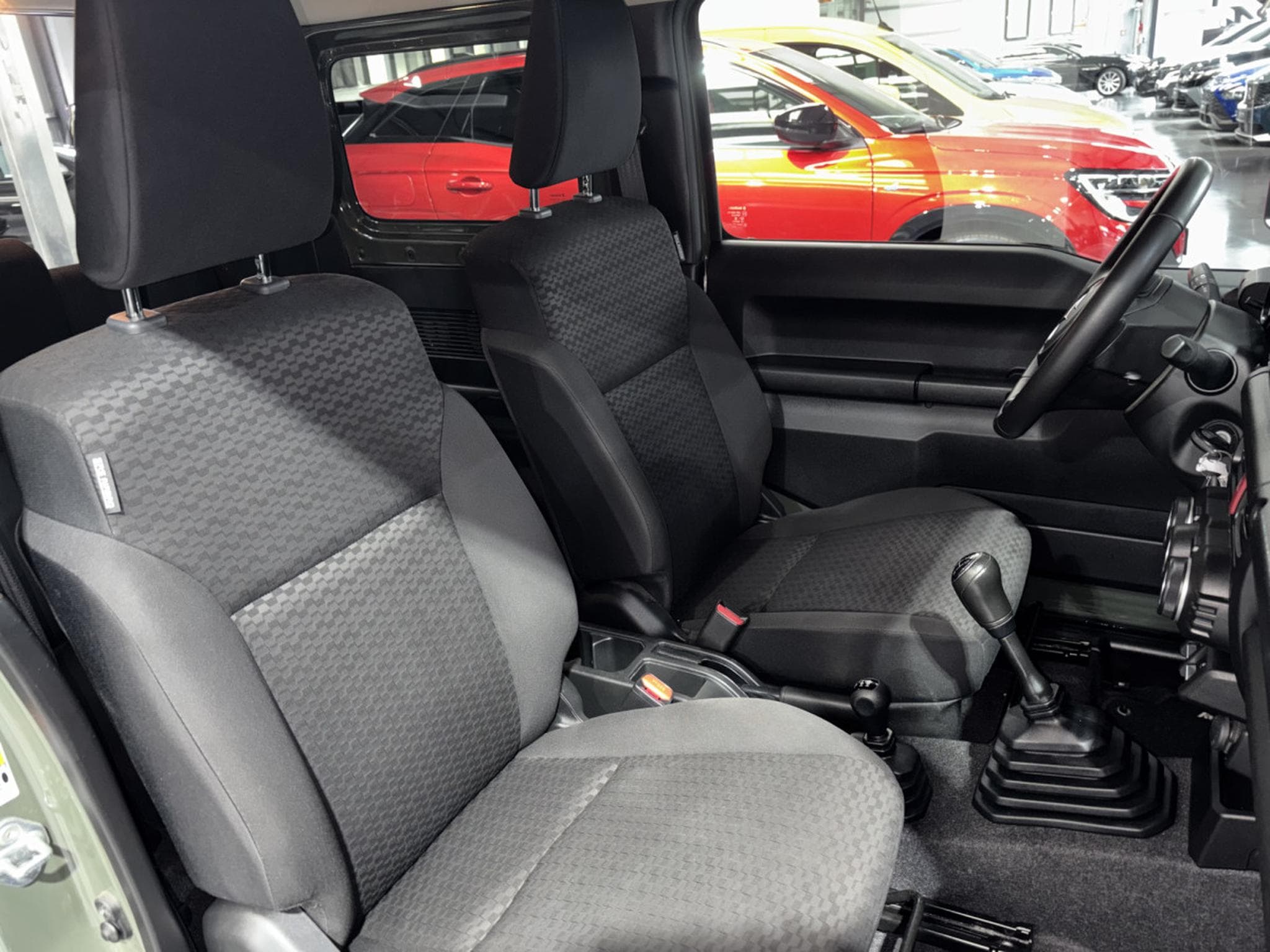 Suzuki Jimny 1.5 GLX ALLGrip 4 places (2019) - Foto 12