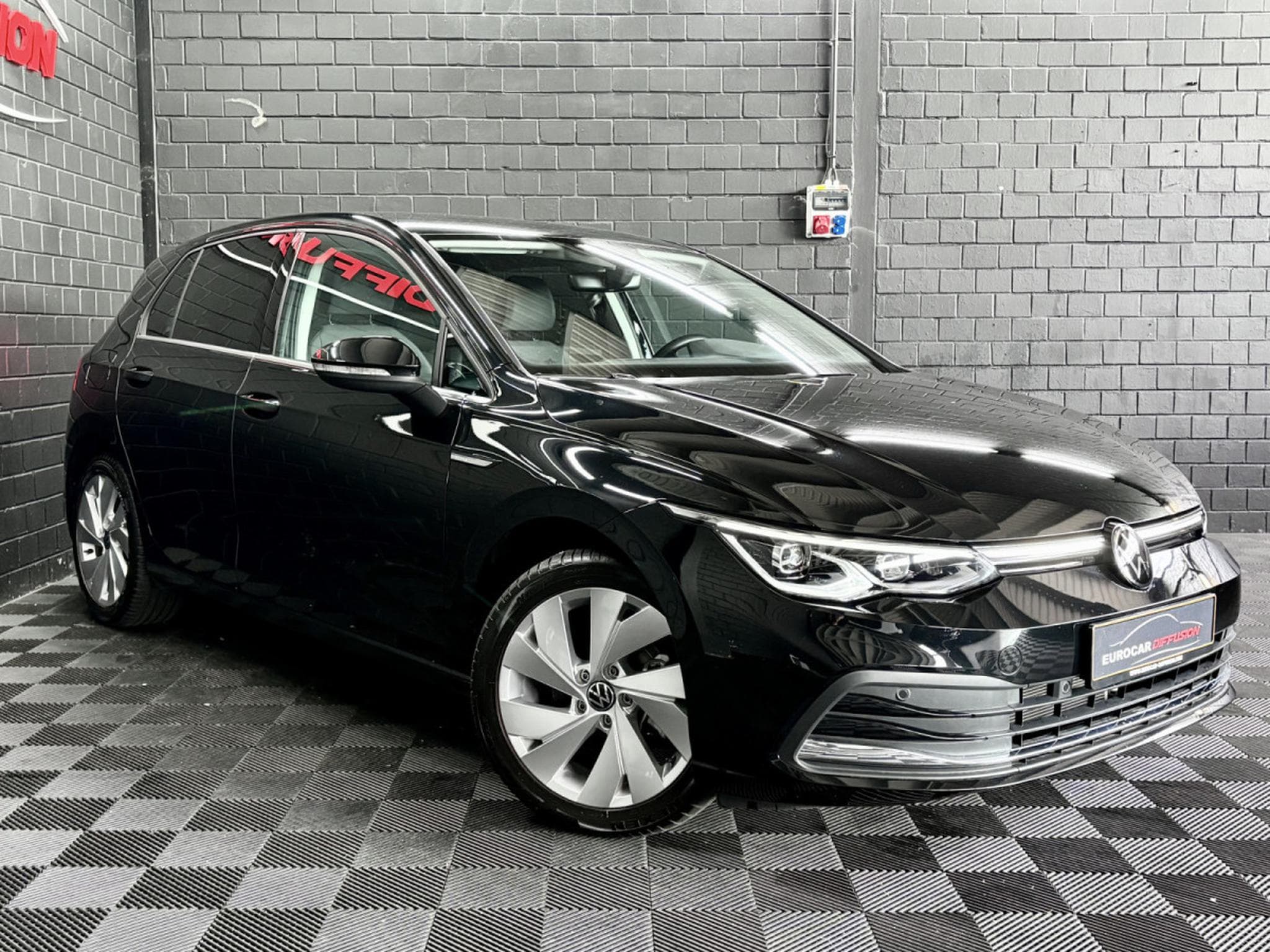 VW Golf Style 1.5 eTSI 150 CV DSG7 * MASSAGE* CARPLAY * (2024) - Foto 3