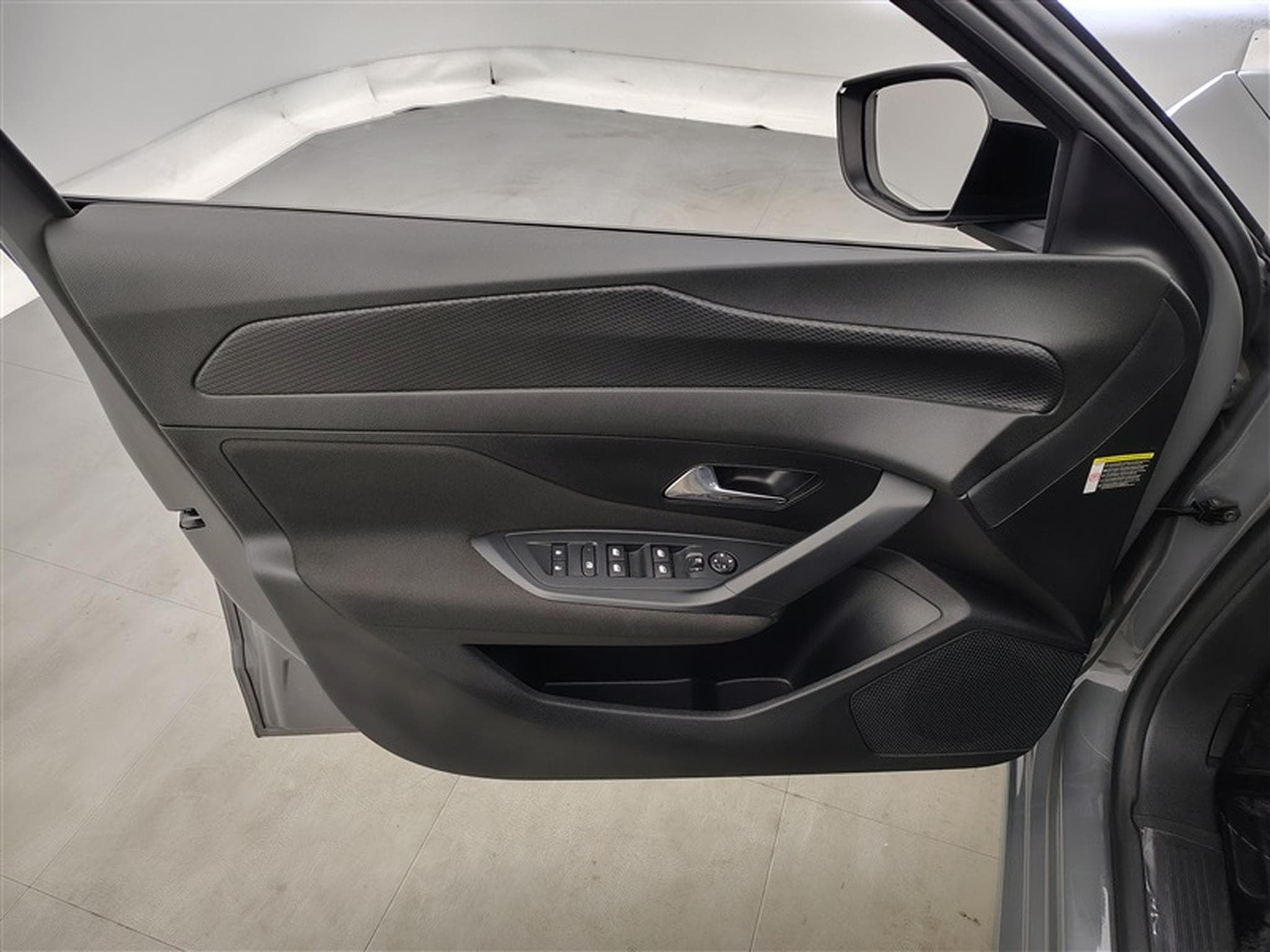 Peugeot 308 SW 1.2 PureTech 130cv EAT8 Active Pack NAVI / FULL LED / PDC (2024) - Photo 17