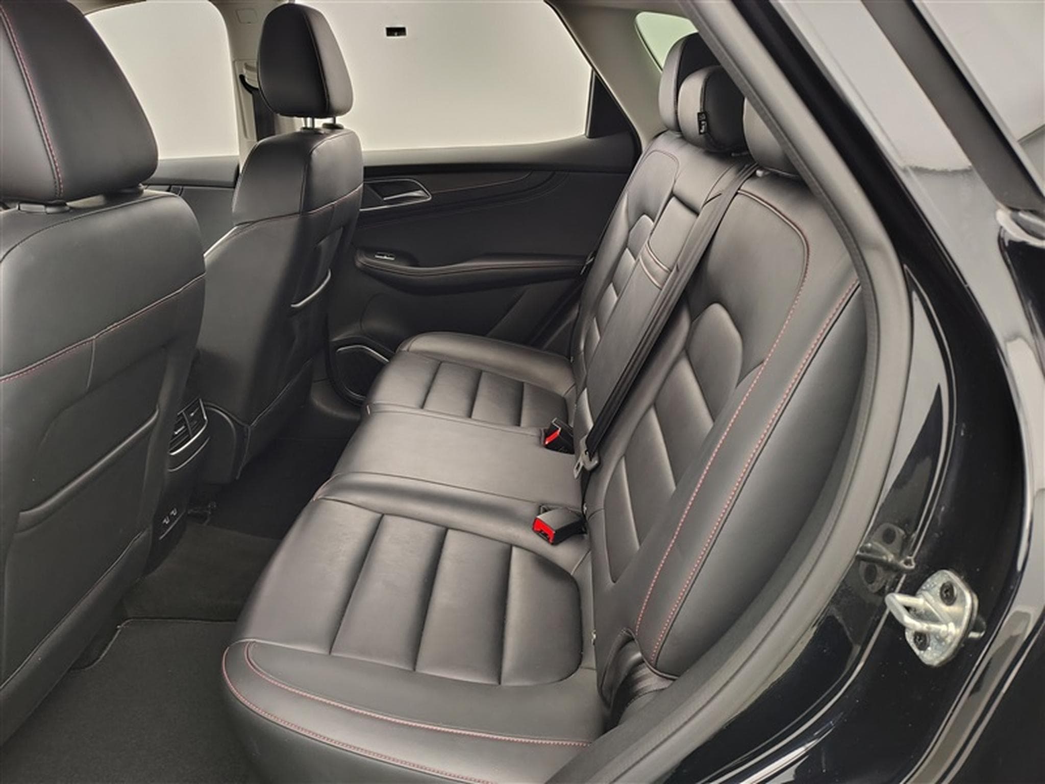 MG HS 1.5 T-GDi 160cv BVA Comfort NAVI / FULL LED / CUIR / CAMERA (2024) - Foto 13