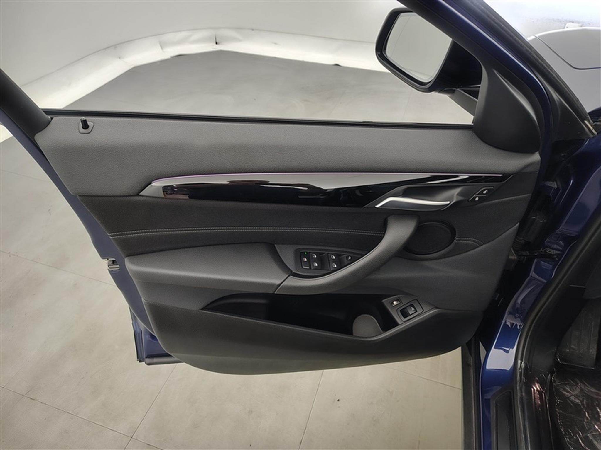BMW X2 PHEV 1.5iA xDrive25e Sportline NAVI/TO PANO/FULL LED/JA18 (2023) - Photo 17