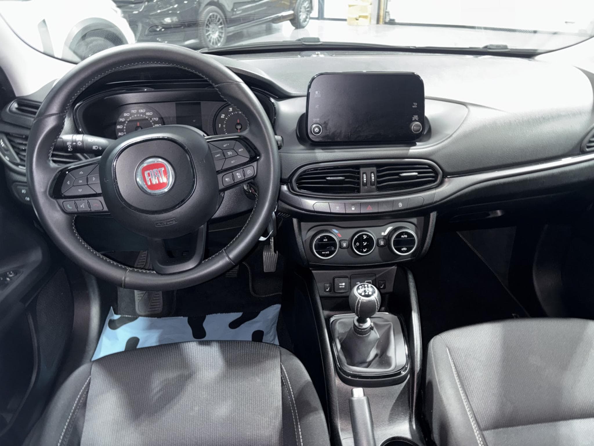 Fiat Tipo 1.4 Multijet Mirror S (2019) - Foto 11