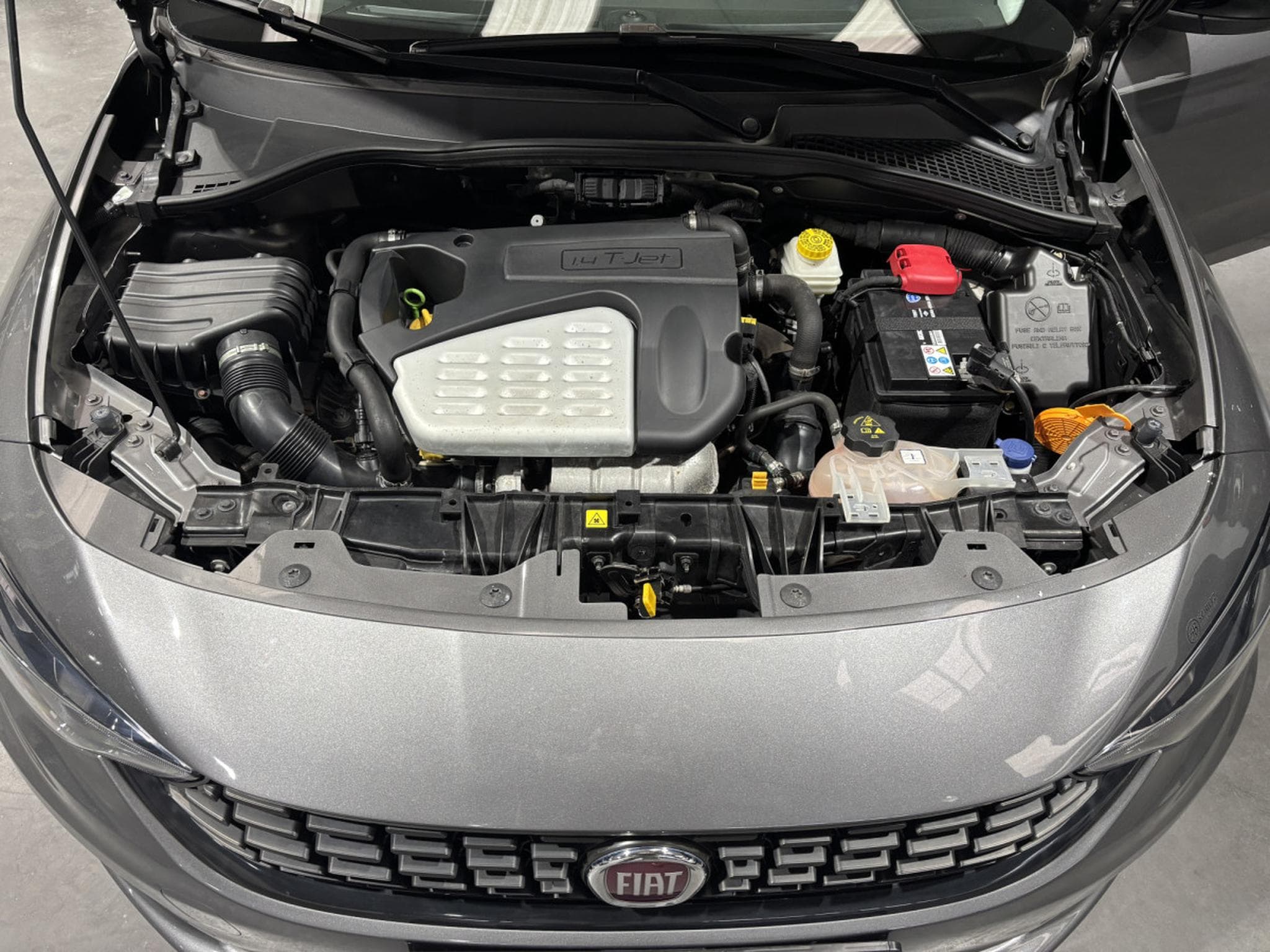 Fiat Tipo 1.4 Multijet Mirror S (2019) - Foto 9