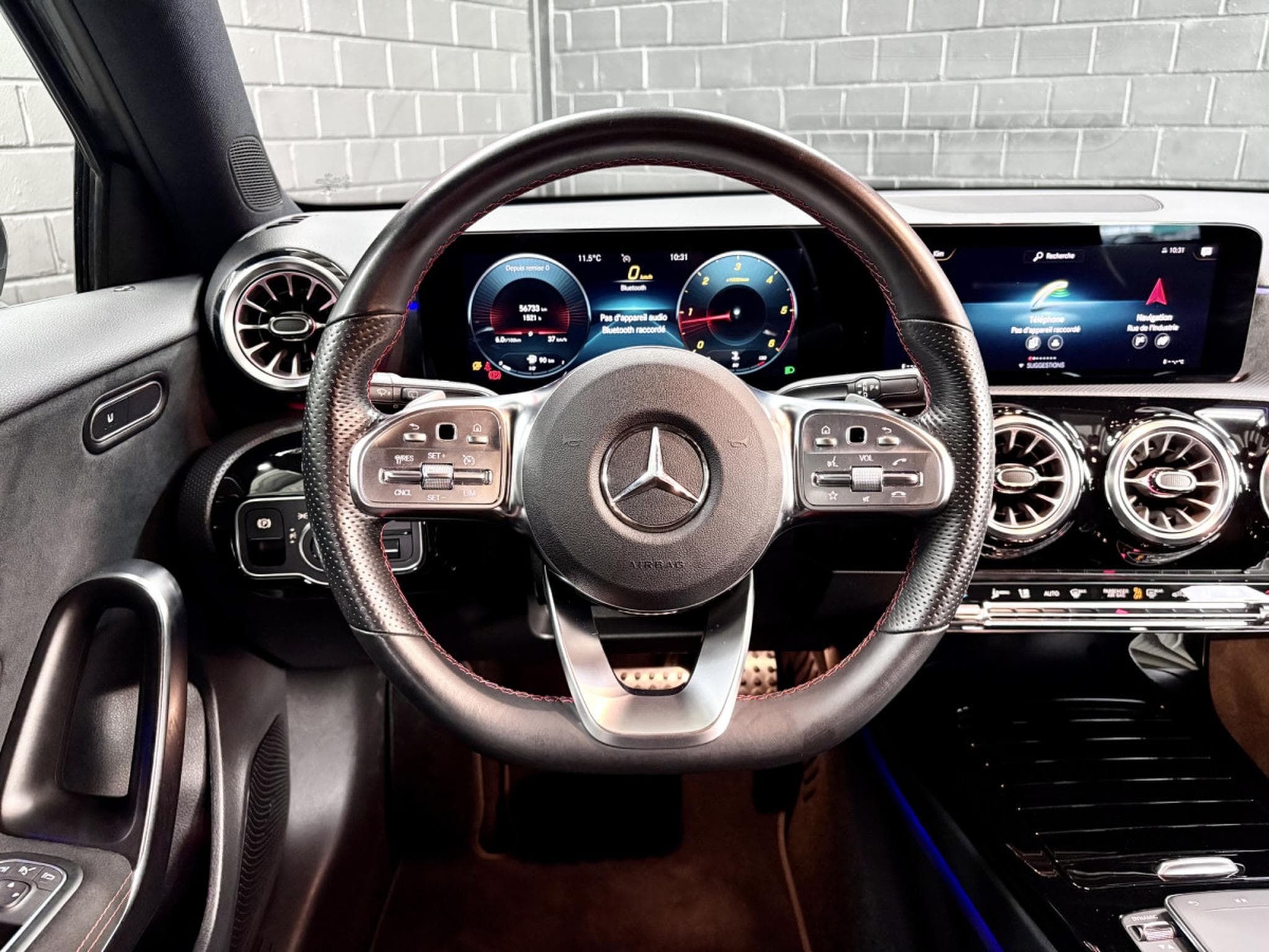 Mercedes A 220 D AMG LINE 2.0 *CAM* AUDIO * (2021) - Photo 10