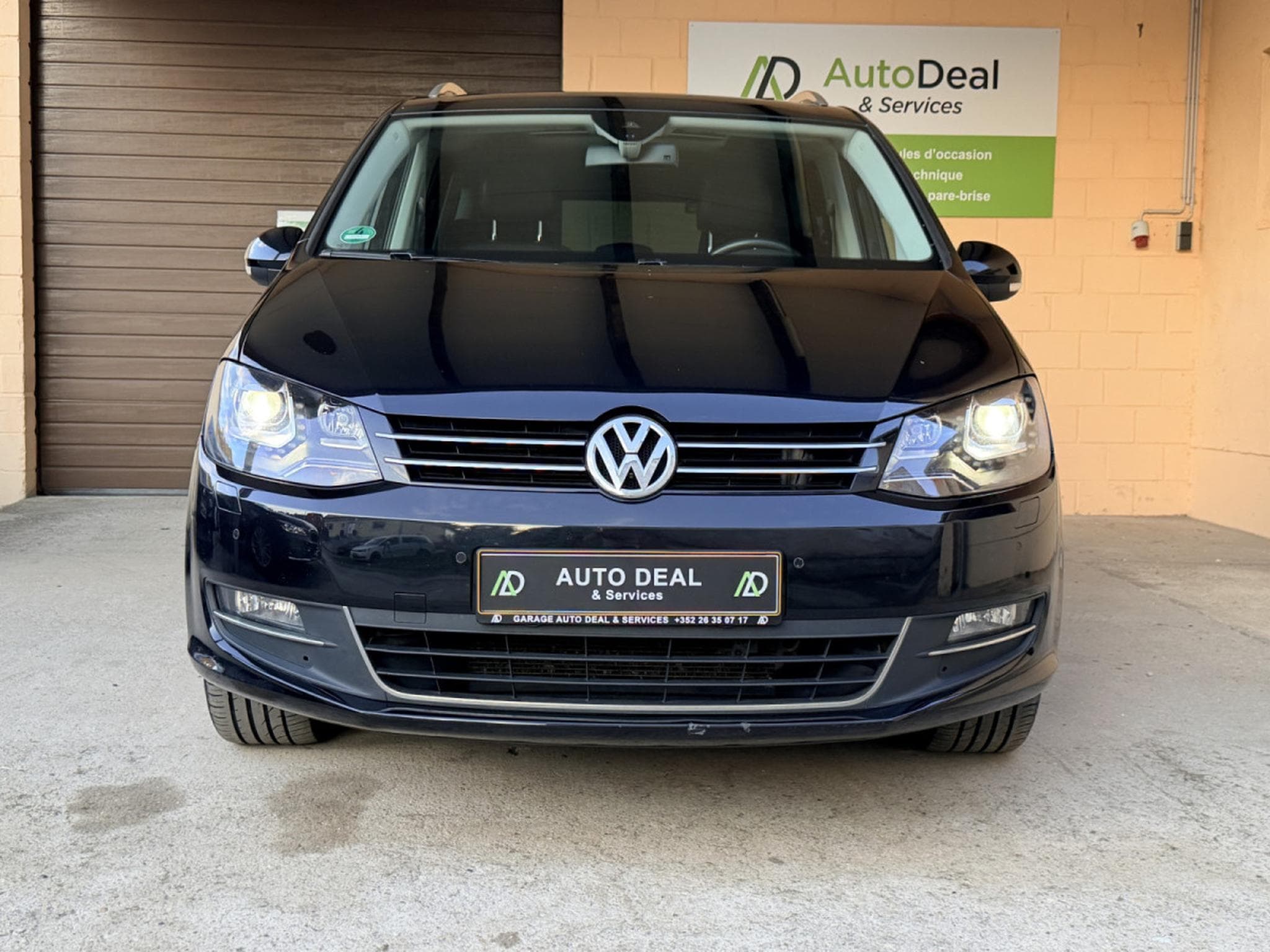 VW Sharan Hignline 2.0Tdi DSG camera/cuir/panorama 177cv (2014) - Foto 2