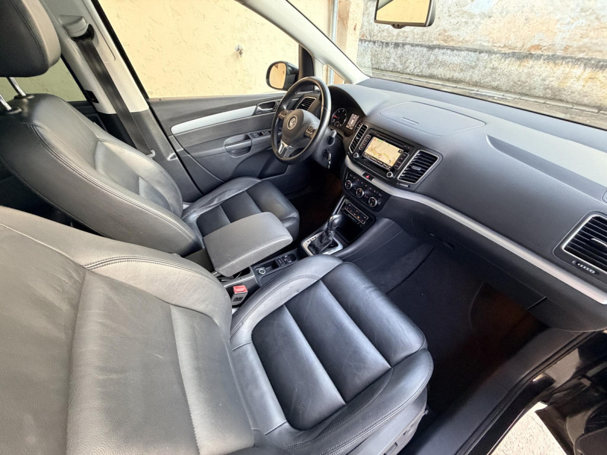 VW Sharan Hignline 2.0Tdi DSG camera/cuir/panorama 177cv (2014) - Foto 6