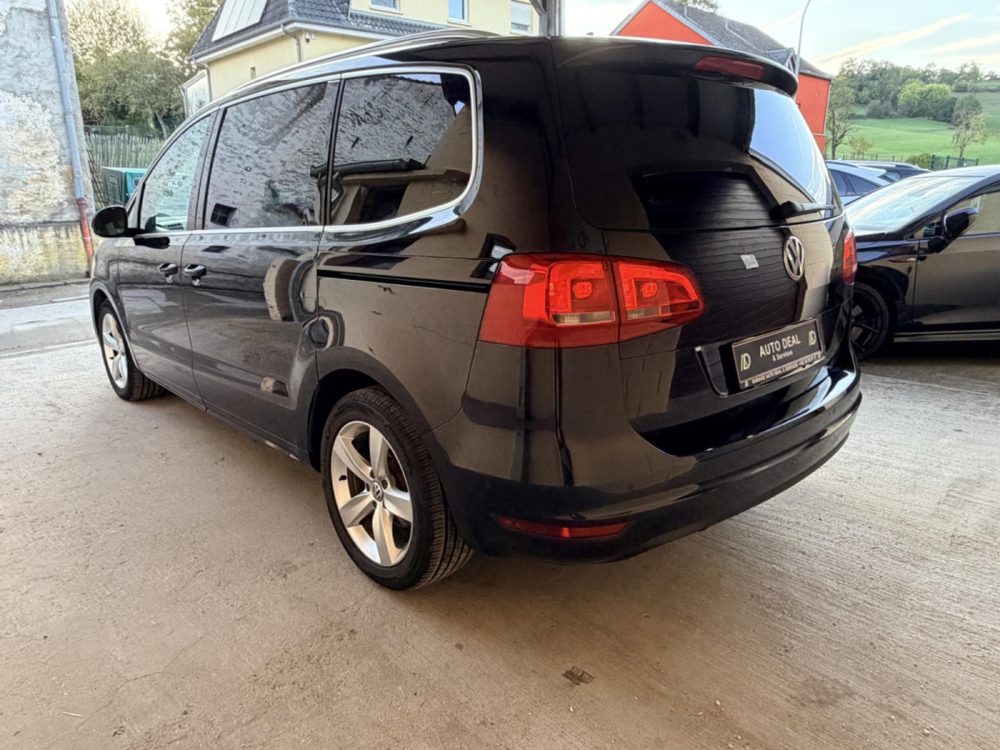 VW Sharan Hignline 2.0Tdi DSG camera/cuir/panorama 177cv (2014) - Foto 4