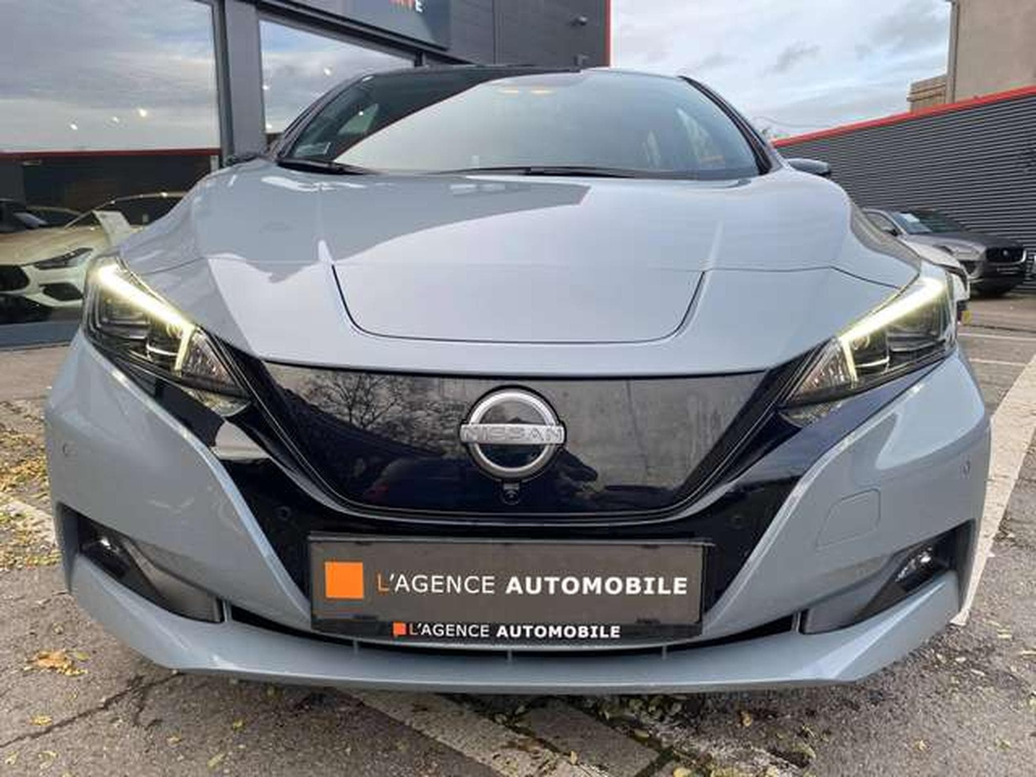 Nissan Leaf Leaf 39 kWh Tekna (2024) - Foto 3