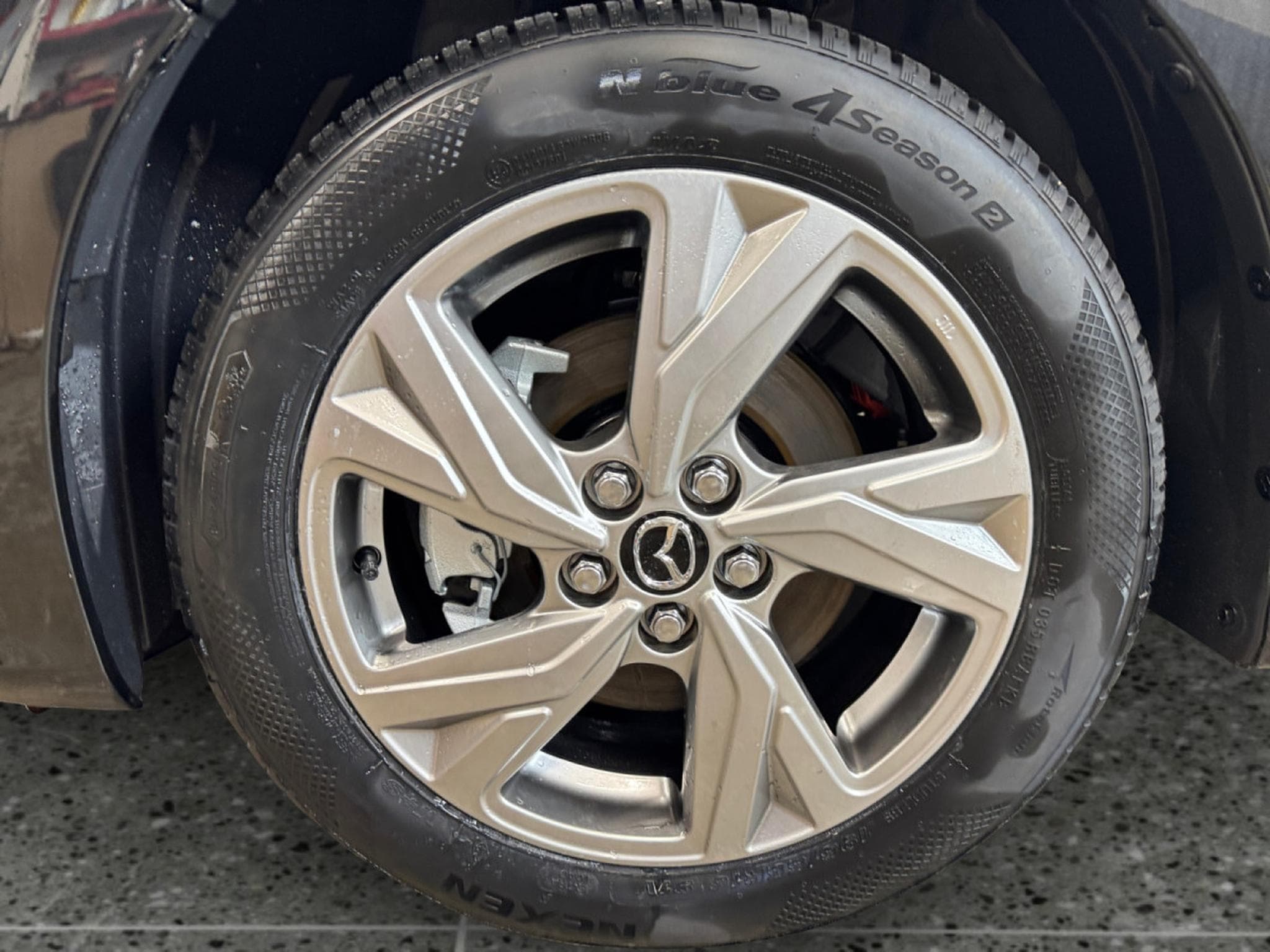 Mazda 2 Exclusive-Line 1.5L VVT-i 116 ch (2026) - Photo 9