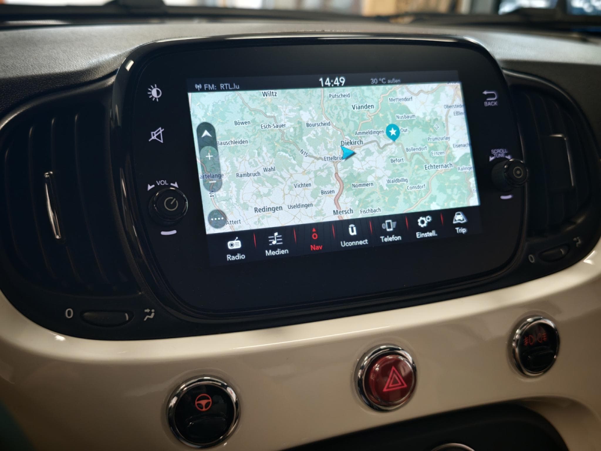 Fiat 500 Dolcevita 1.0 Hybride (2022) - Foto 17