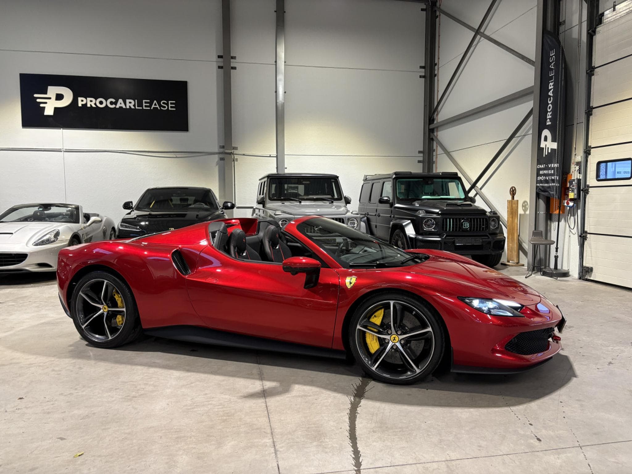 Ferrari 296 GTS 296 GTS/ Rosso Magma Extracampionario /Garantie Ferrari (2025) - Foto 4